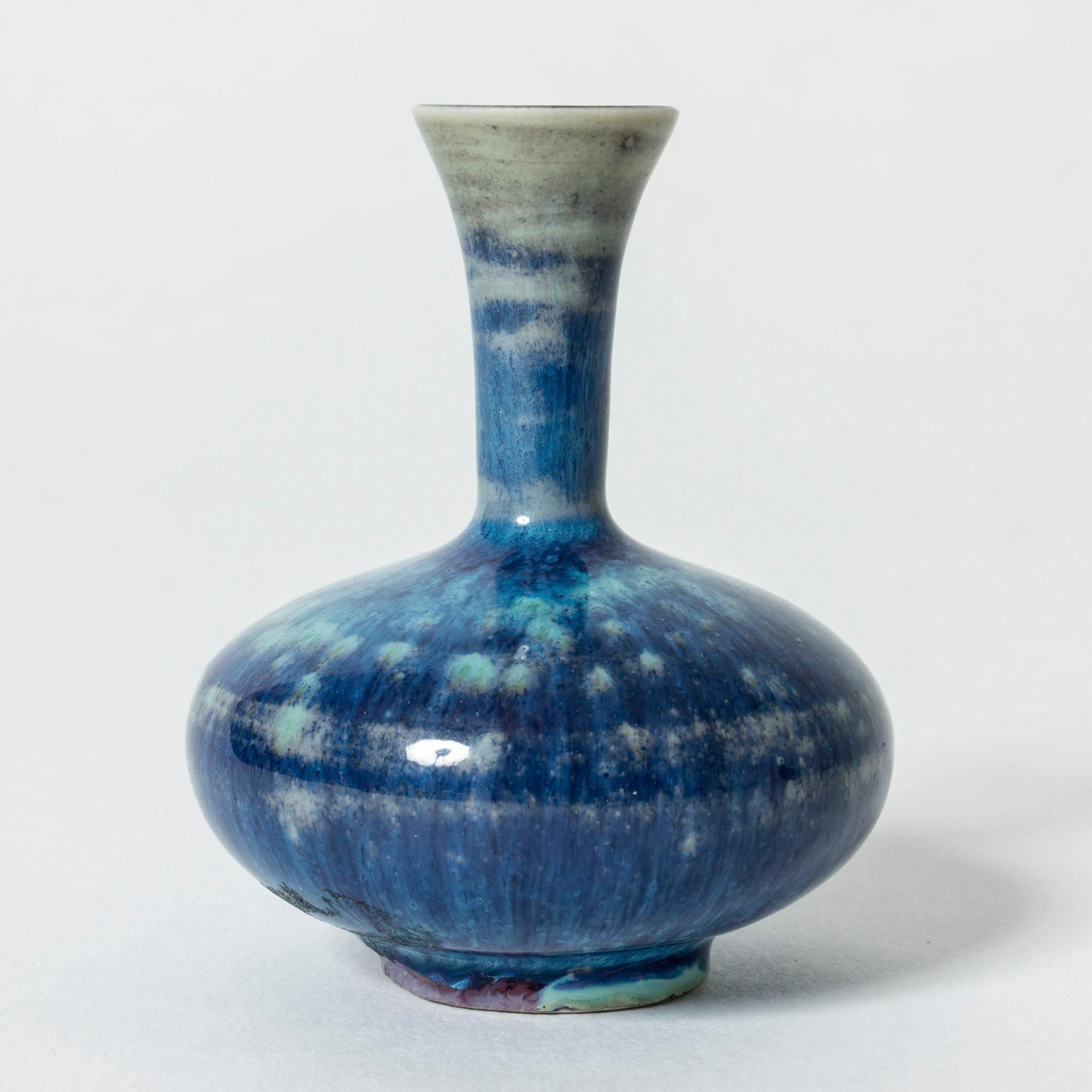 Miniature Stoneware Vase by Berndt Friberg for Gustavsberg, Sweden, 1970s In Good Condition In Stockholm, SE