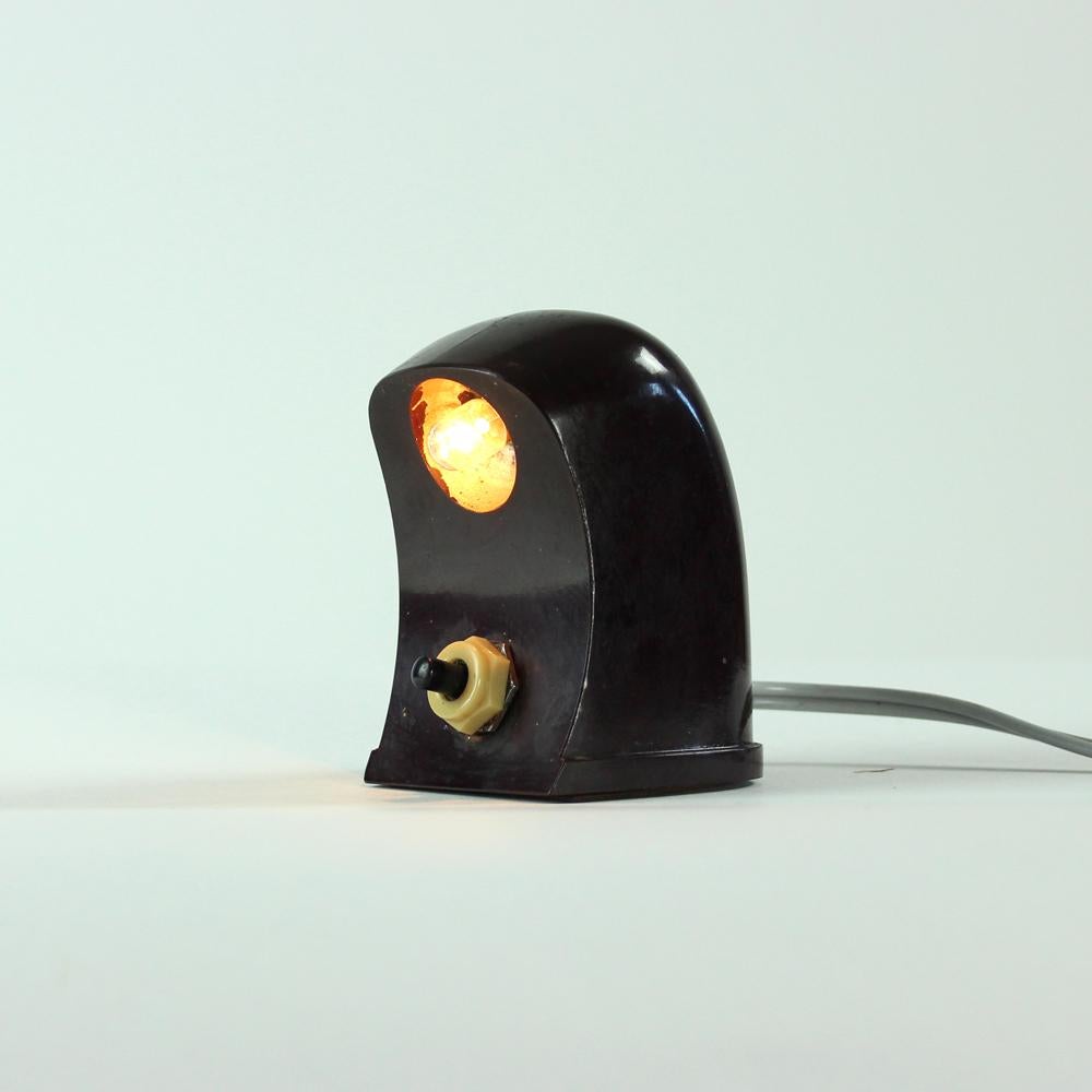 Miniature Table Lamp in Bakelite, Czechoslovakia, 1930s For Sale 5