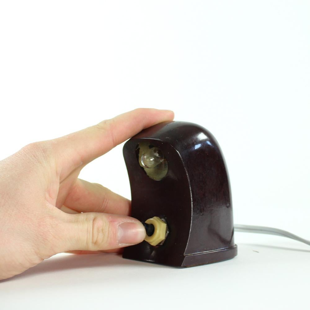 Miniature Table Lamp in Bakelite, Czechoslovakia, 1930s For Sale 2