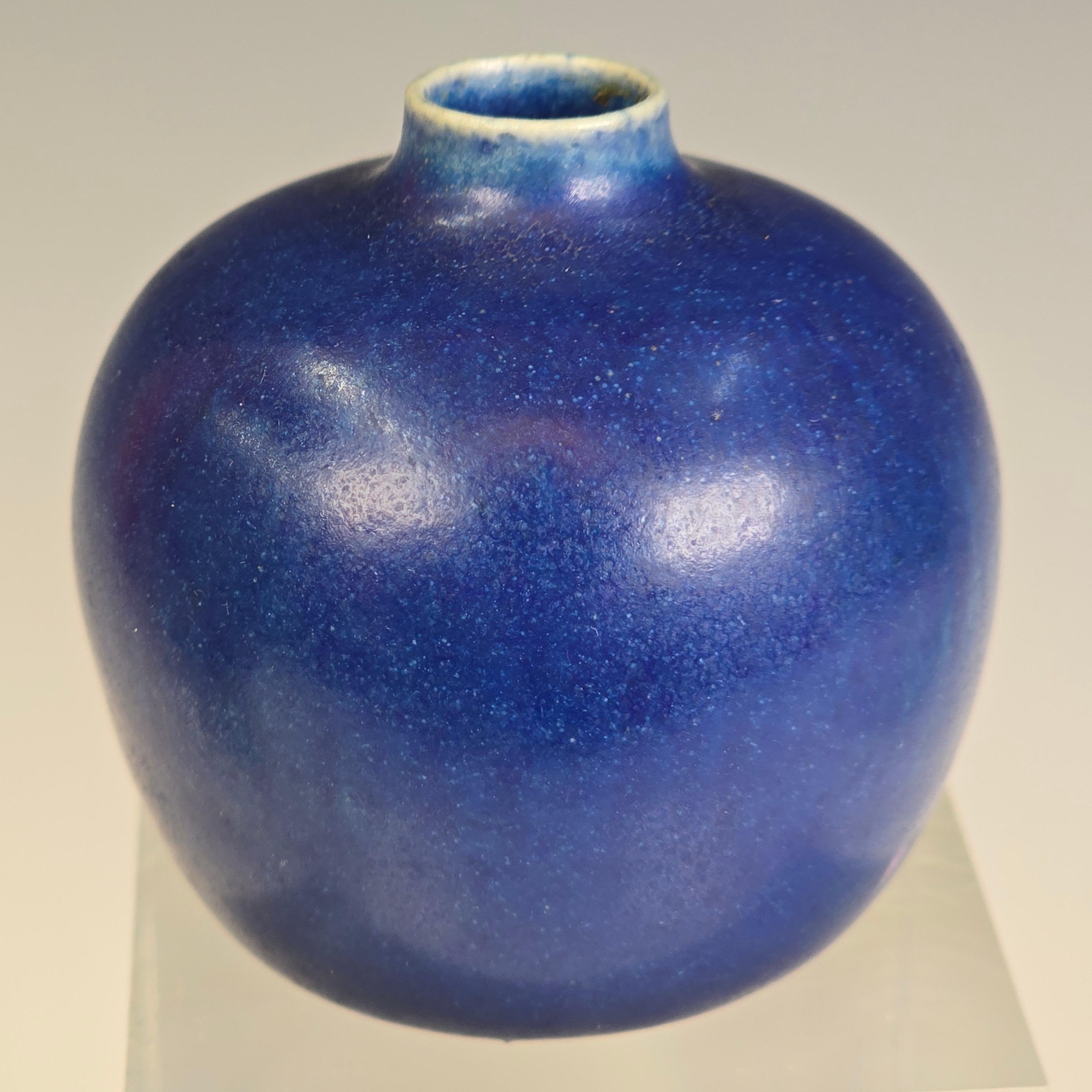 Grès porcellanato Vaso in miniatura di Eigil Hinrichsen in vendita