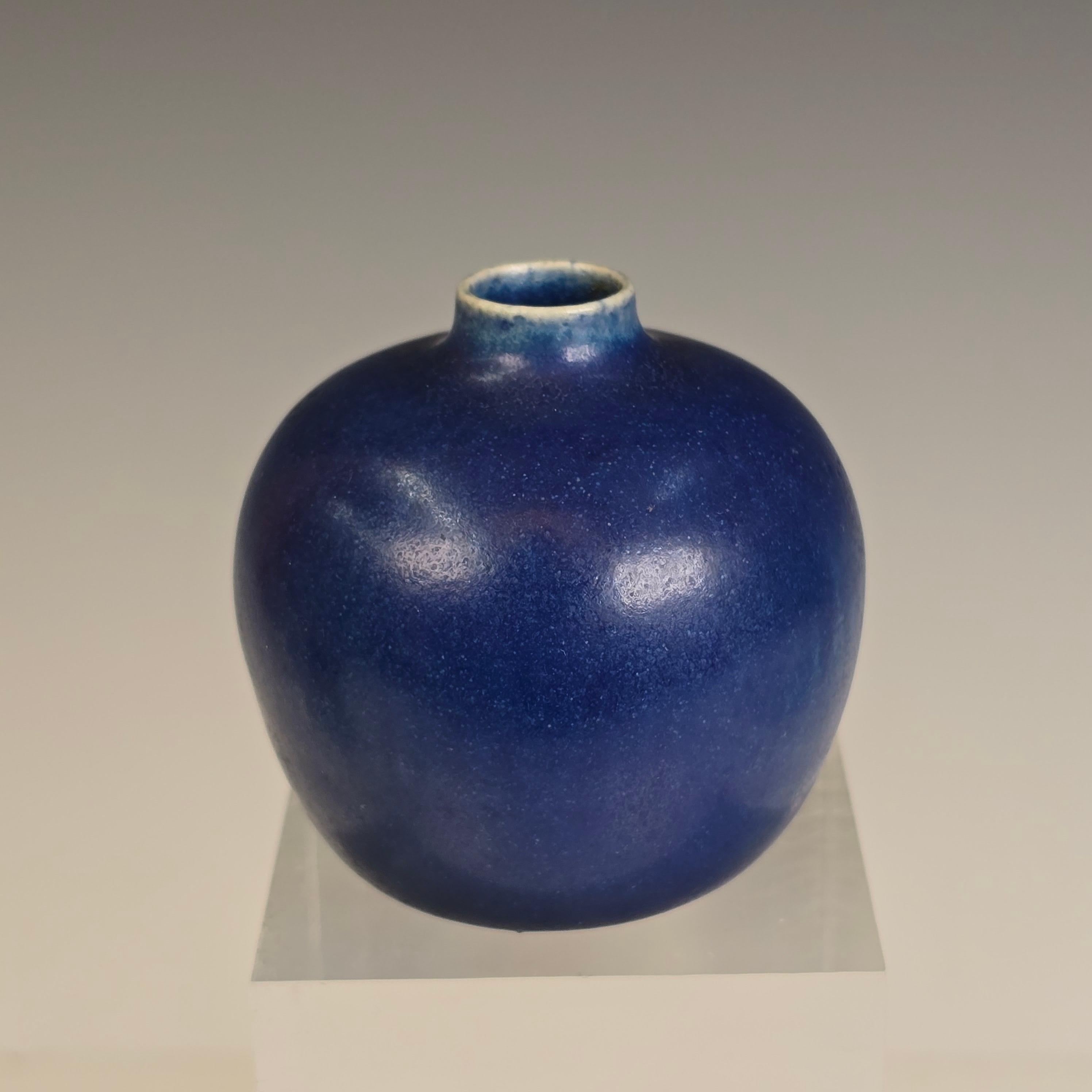 Vaso in miniatura di Eigil Hinrichsen in vendita 1