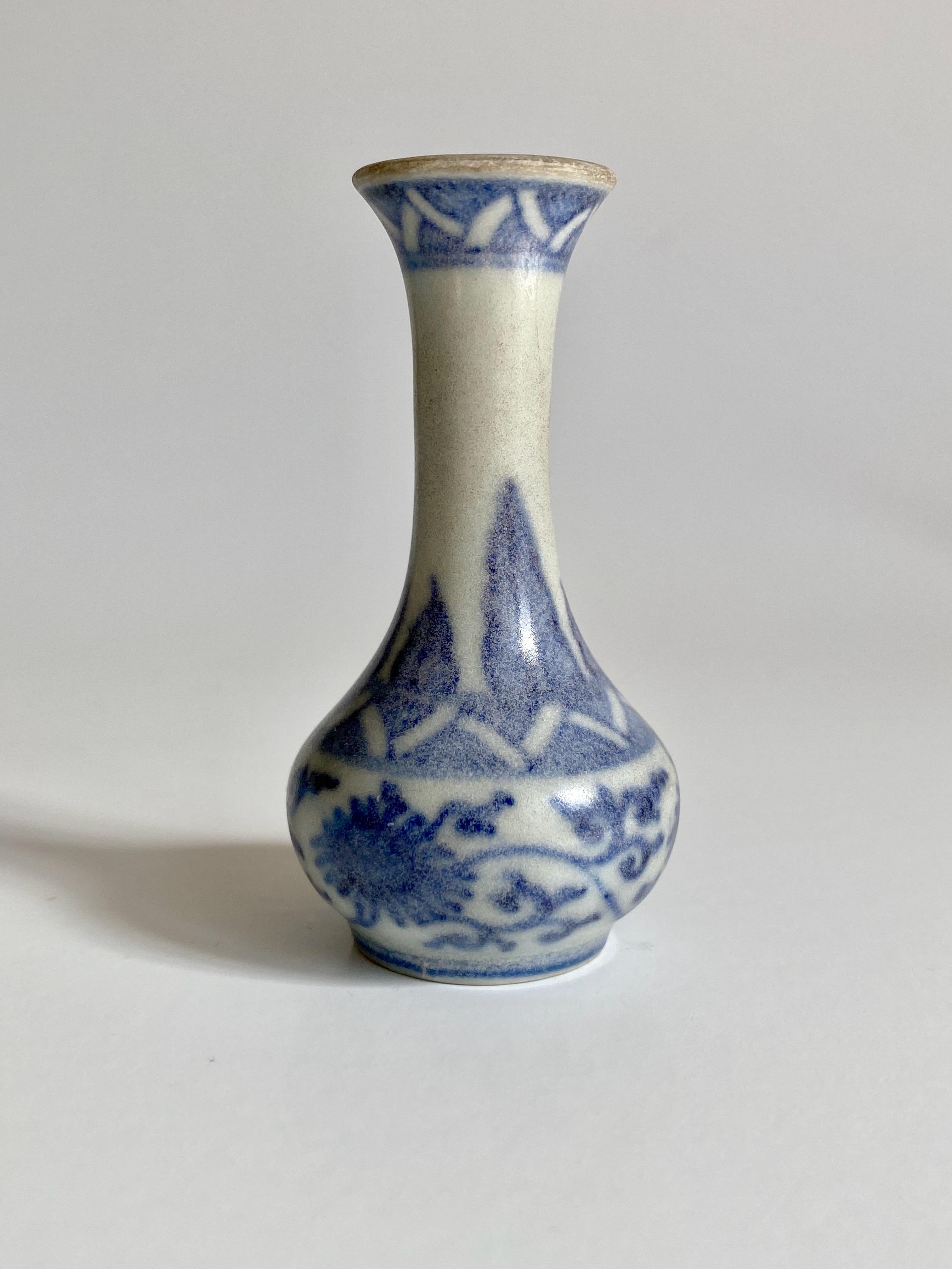 Hand-Painted Miniature Vase from Hatcher Collection with Fluted Rim For Sale