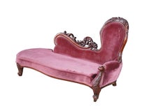 Cuccia per cani in miniatura in velluto rosso e mogano intagliato in stile revival vittoriano
