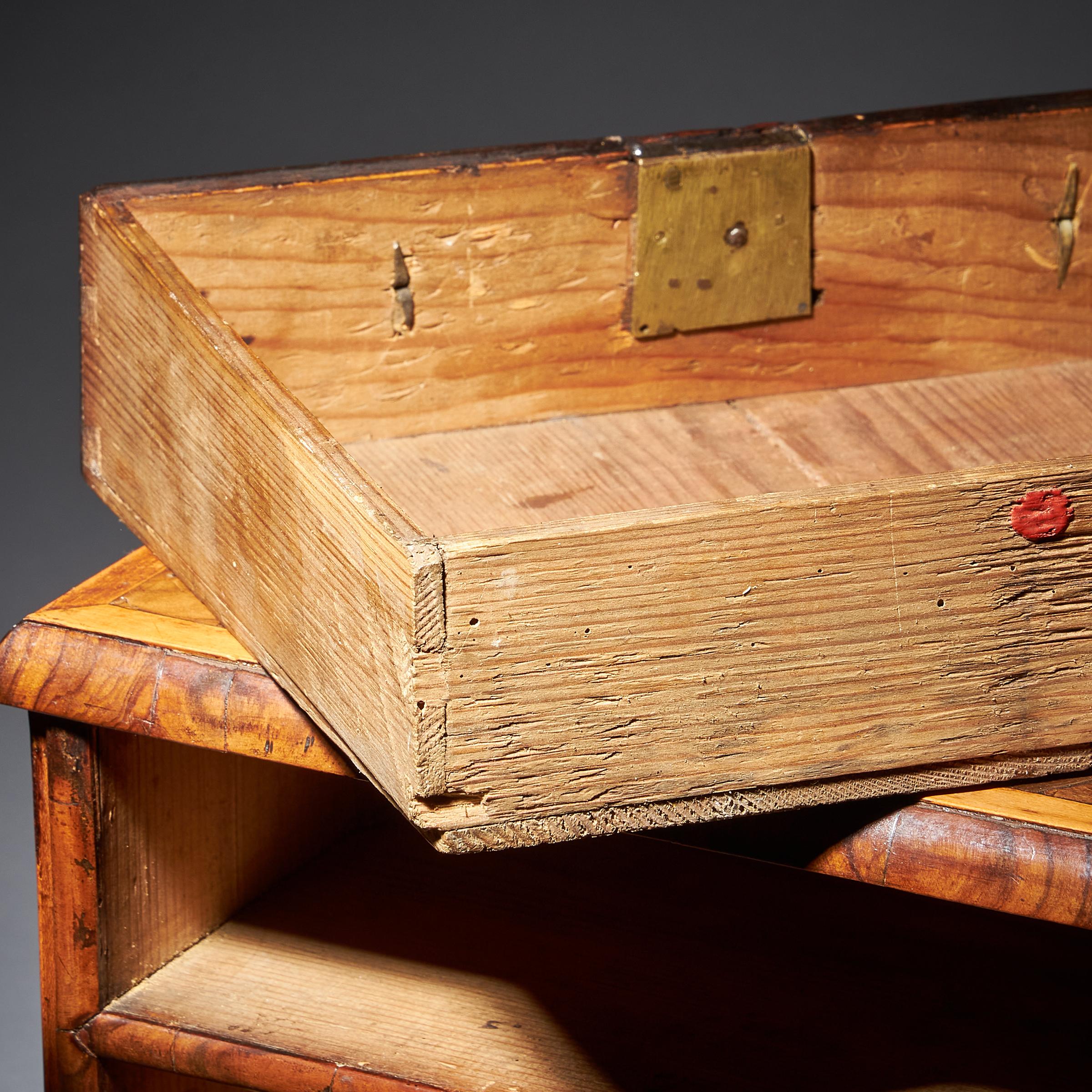 Miniature William and Mary Diminutive Olive Oyster Chest, C.1688-1702 6