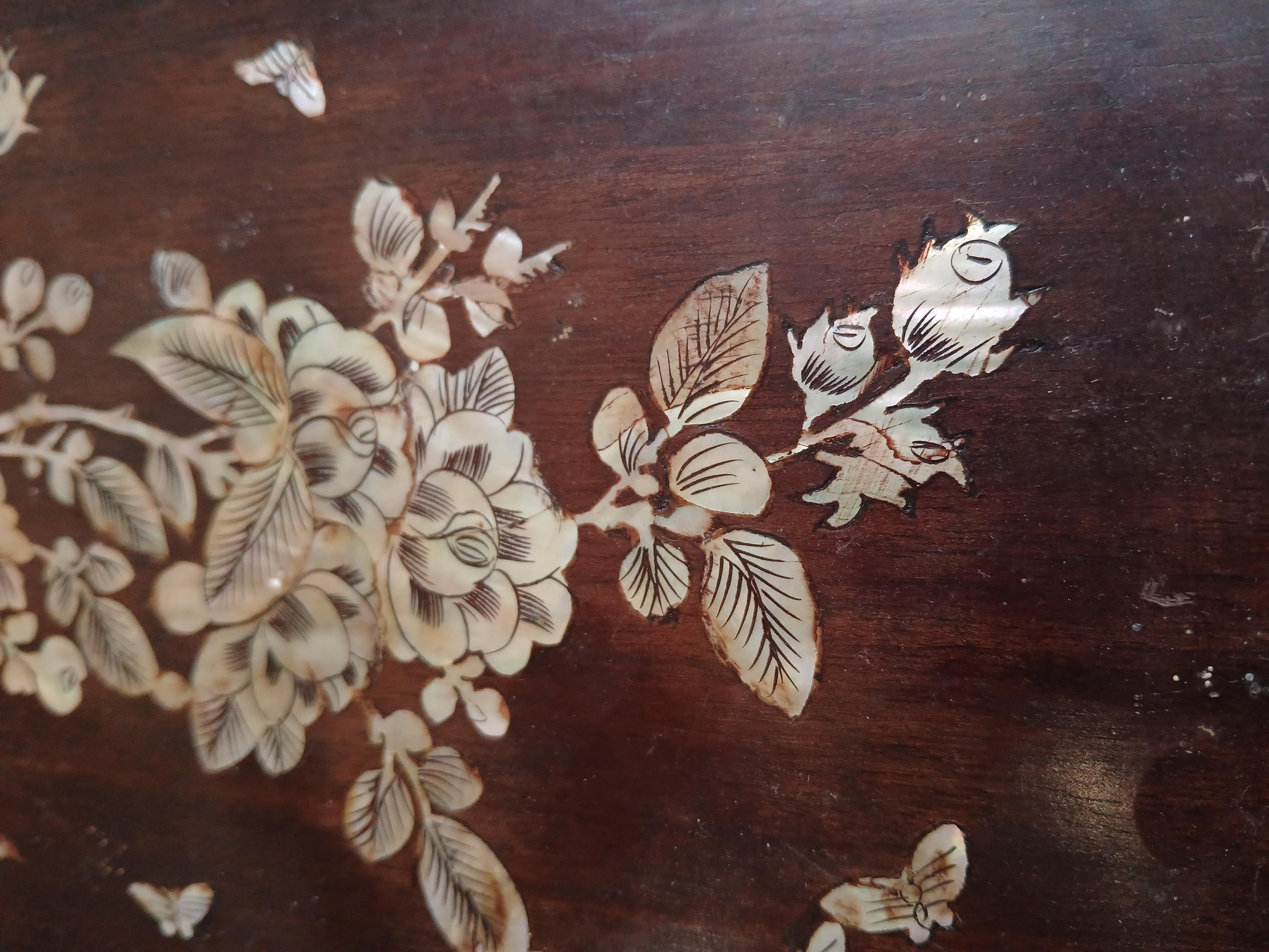 Wood Altar Tray with Mother-of- Pearl Inlays, Late 19th Century For Sale 6