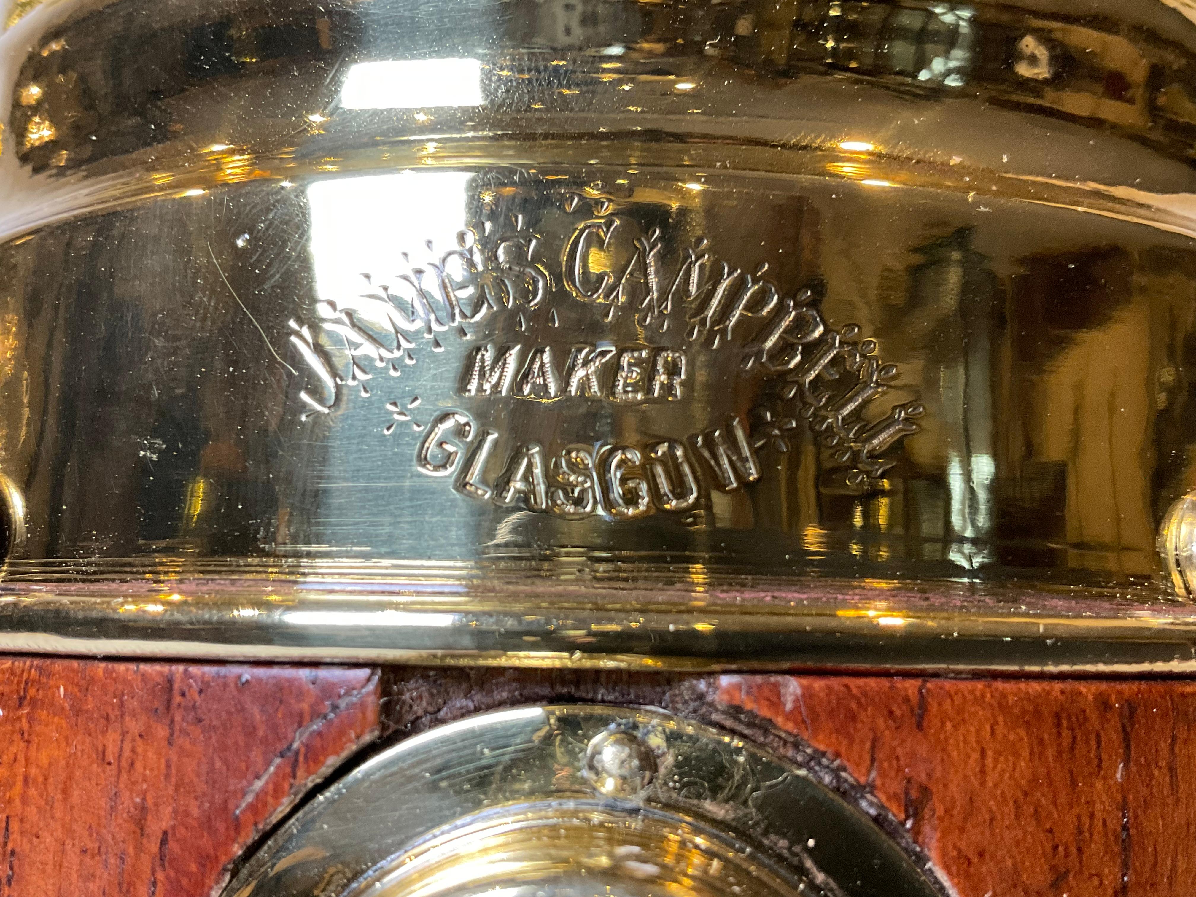 Bois Binnacle de bateau miniature par A James Campbell de Glasgow en vente