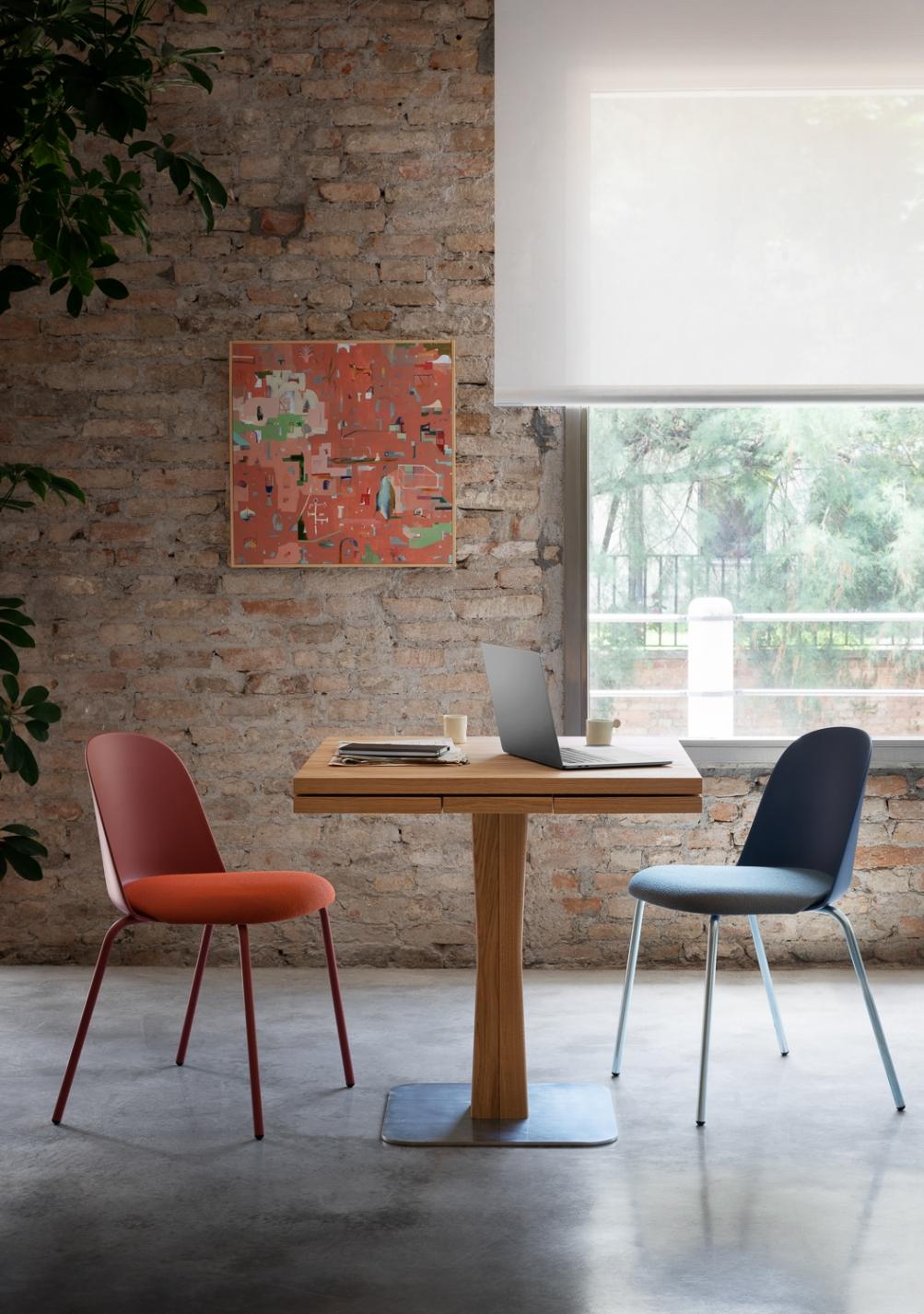 Miniforms Gualtiero Large Extendible Table by Paolo Cappello In New Condition For Sale In Brooklyn, NY