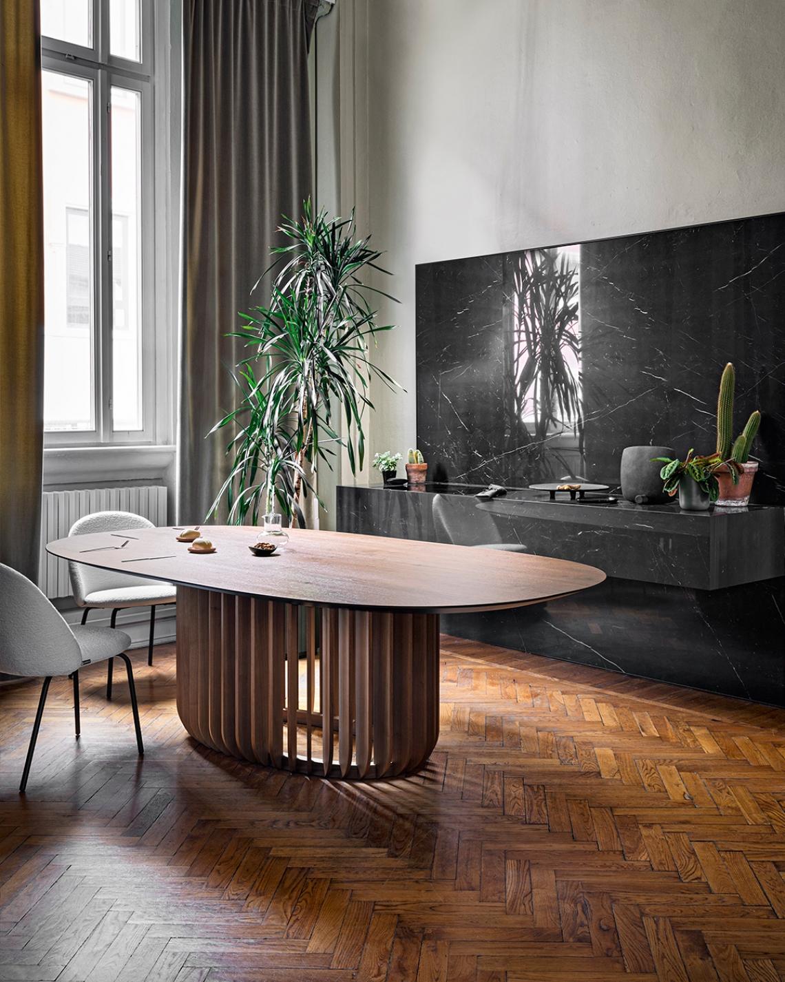 Italian Miniforms JUICE Large Table by E-GGS For Sale