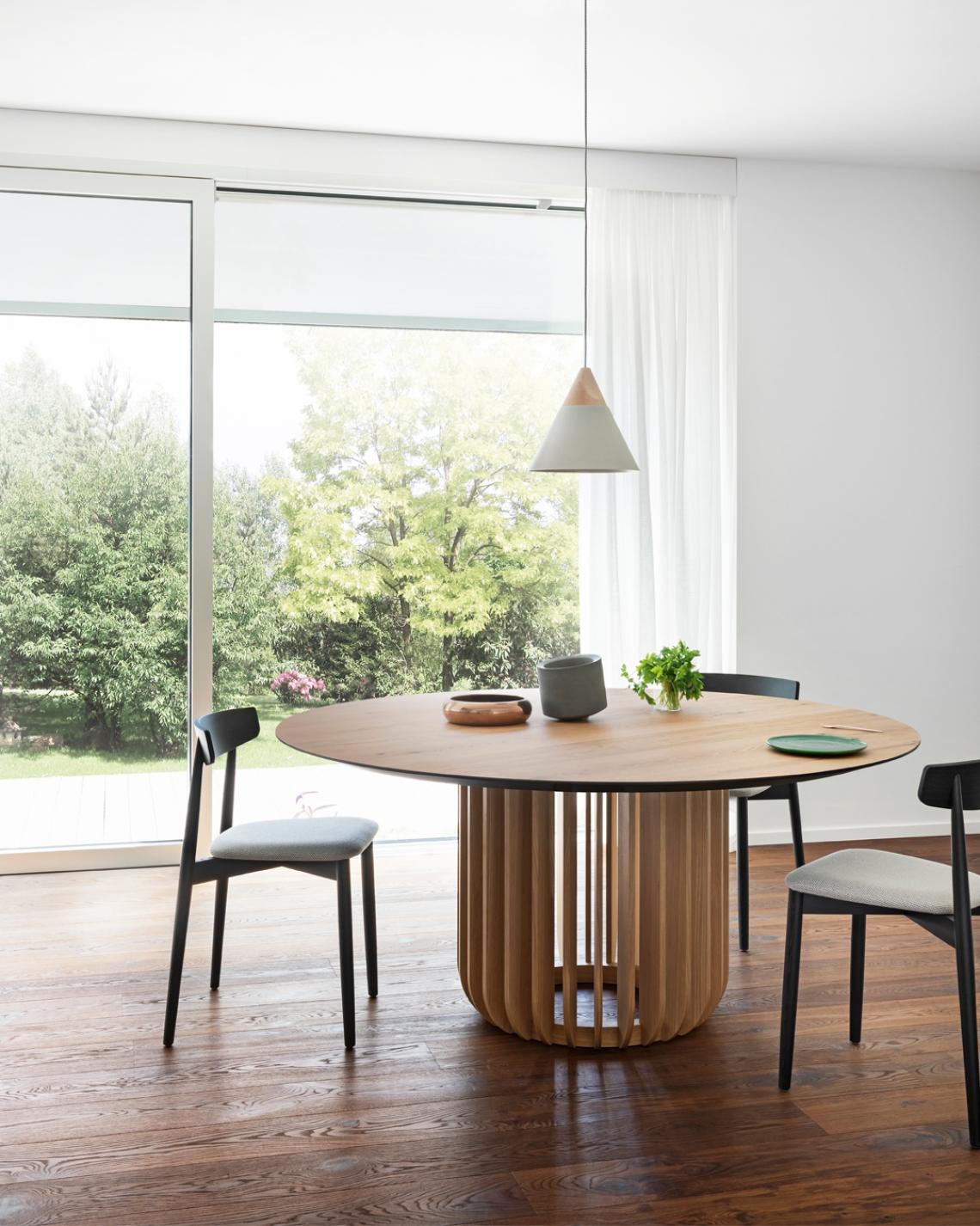 Modern Miniforms JUICE Small Table by E-GGS For Sale