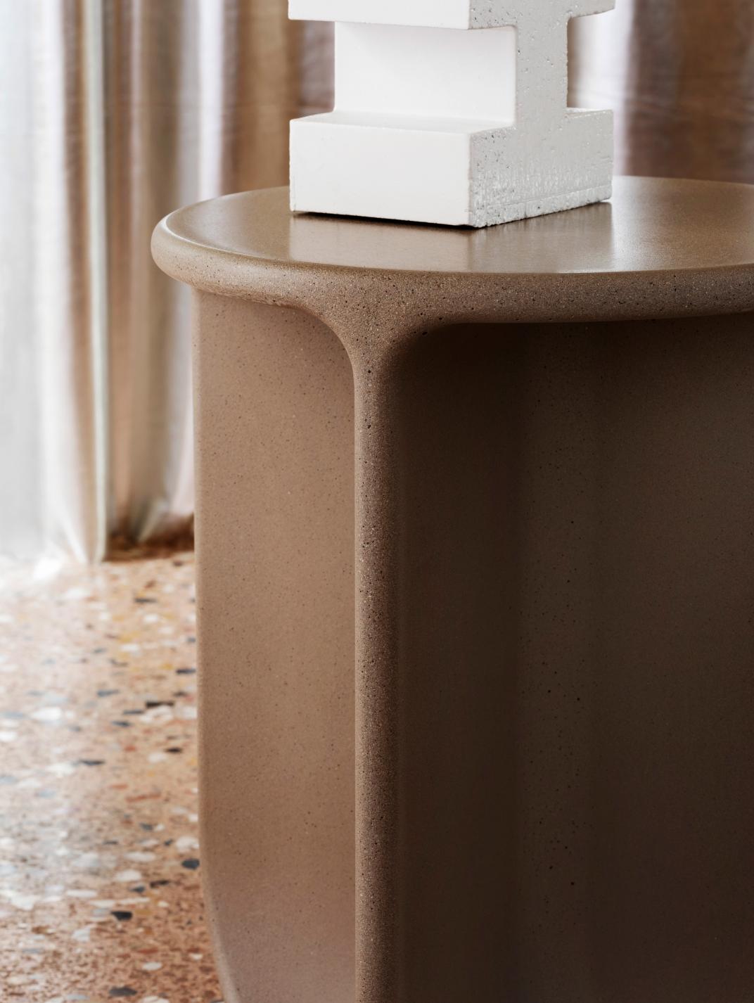 Table basse Pinto Miniforms de Shrivo Design Neuf - En vente à Brooklyn, NY