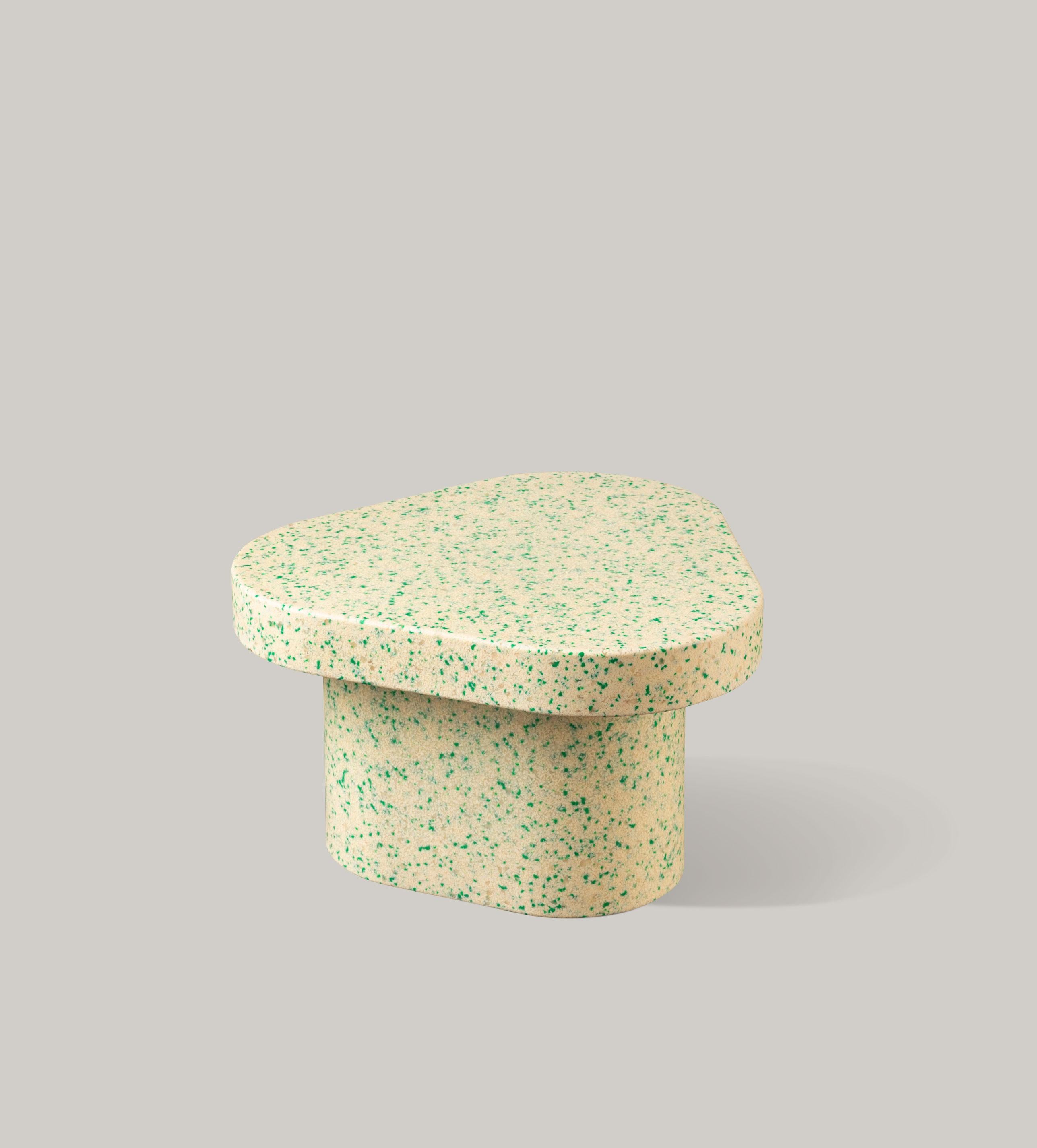 Plastique Table basse Miniforms Superpop en noir par Paolo Cappello en vente
