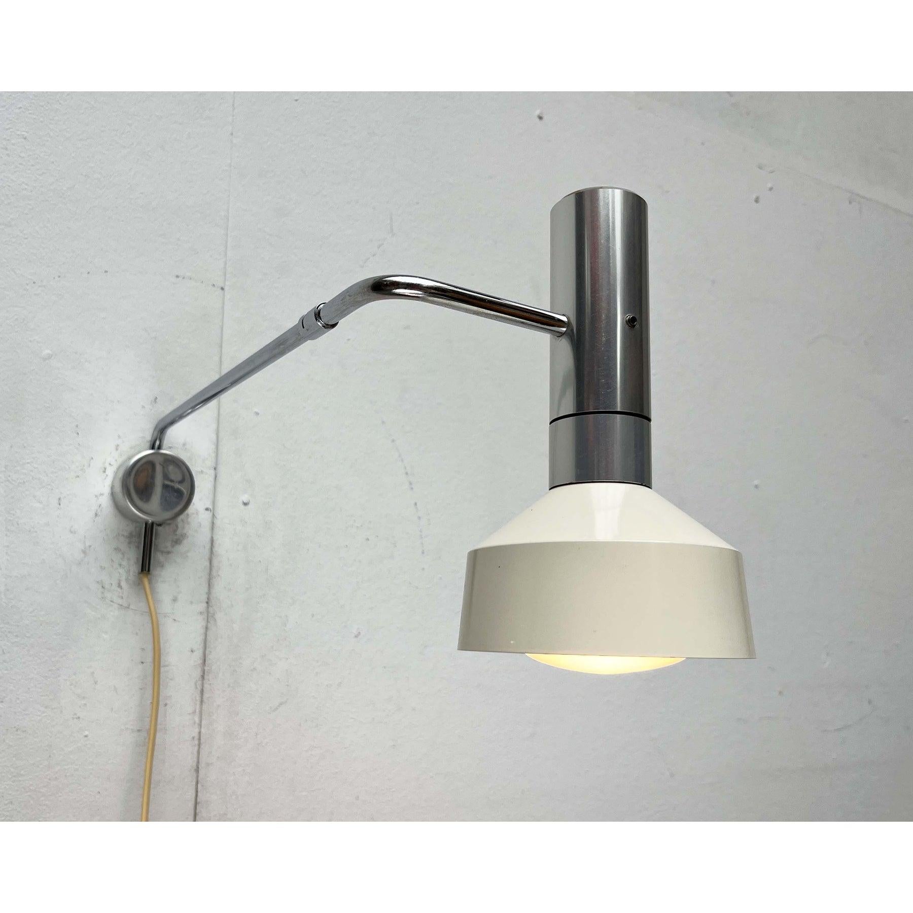 Minilux Wandleuchte von Rosemarie und Rico Baltensweiler für Baltensweiler, 1960er Jahre im Angebot 11