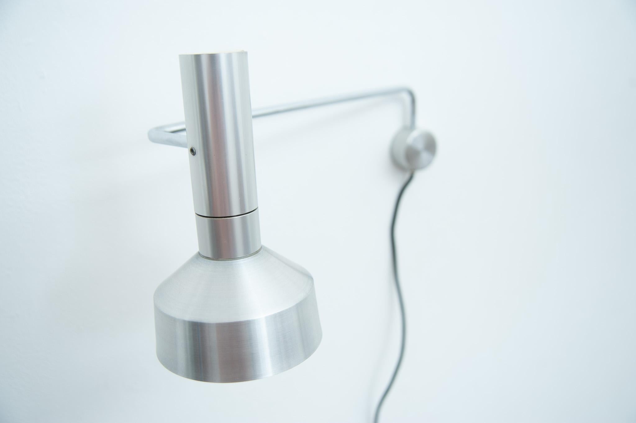 Lámpara de pared Minilux de Rosemarie & Rico Baltensweiler para Baltensweiler (1960) Aluminio en venta