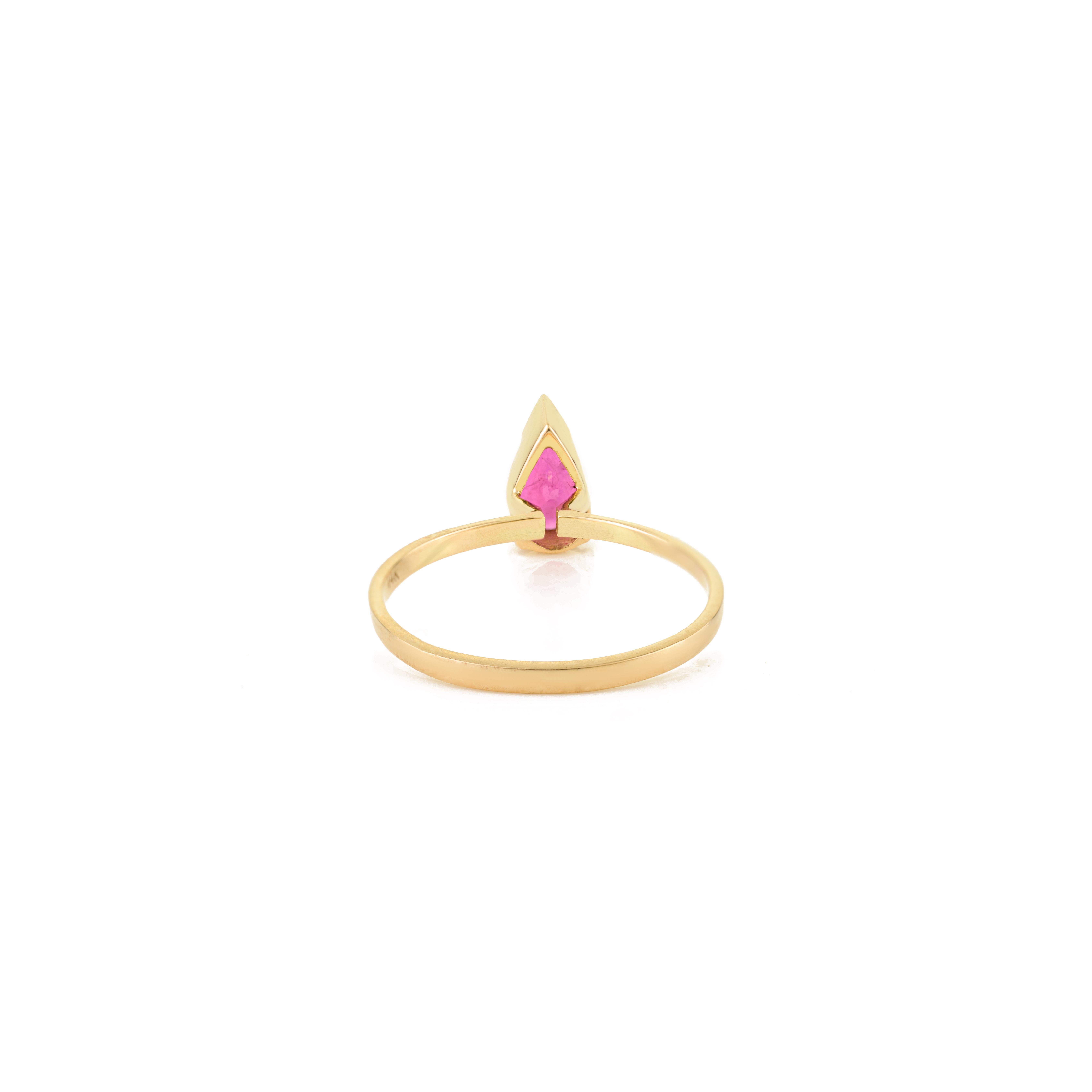 En vente :  Bague solitaire en or jaune 14K avec rubis naturel taillé en poire Bijoux de tous les jours 3