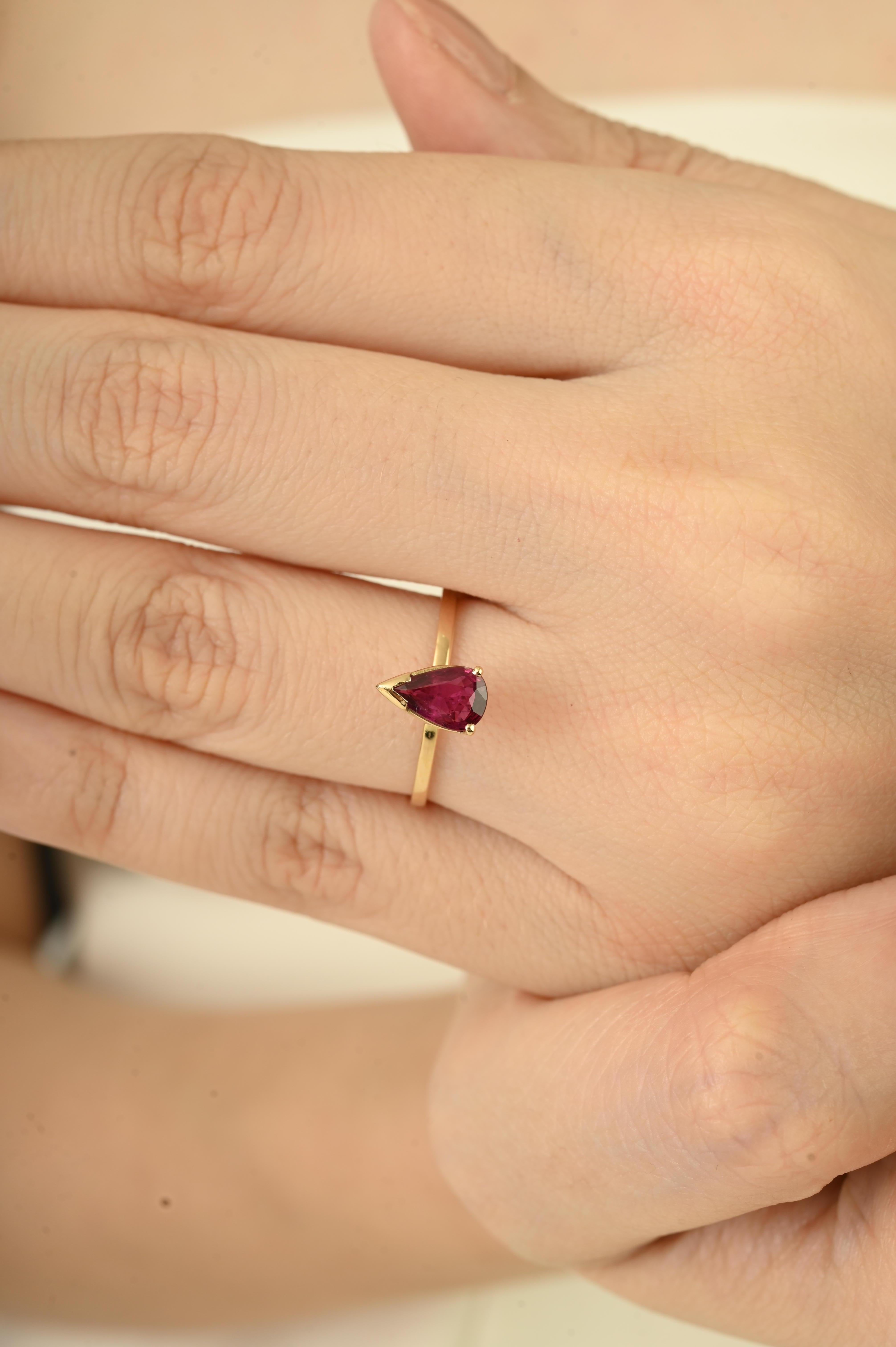 En vente :  Bague solitaire en or jaune 14K avec rubis naturel taillé en poire Bijoux de tous les jours 4