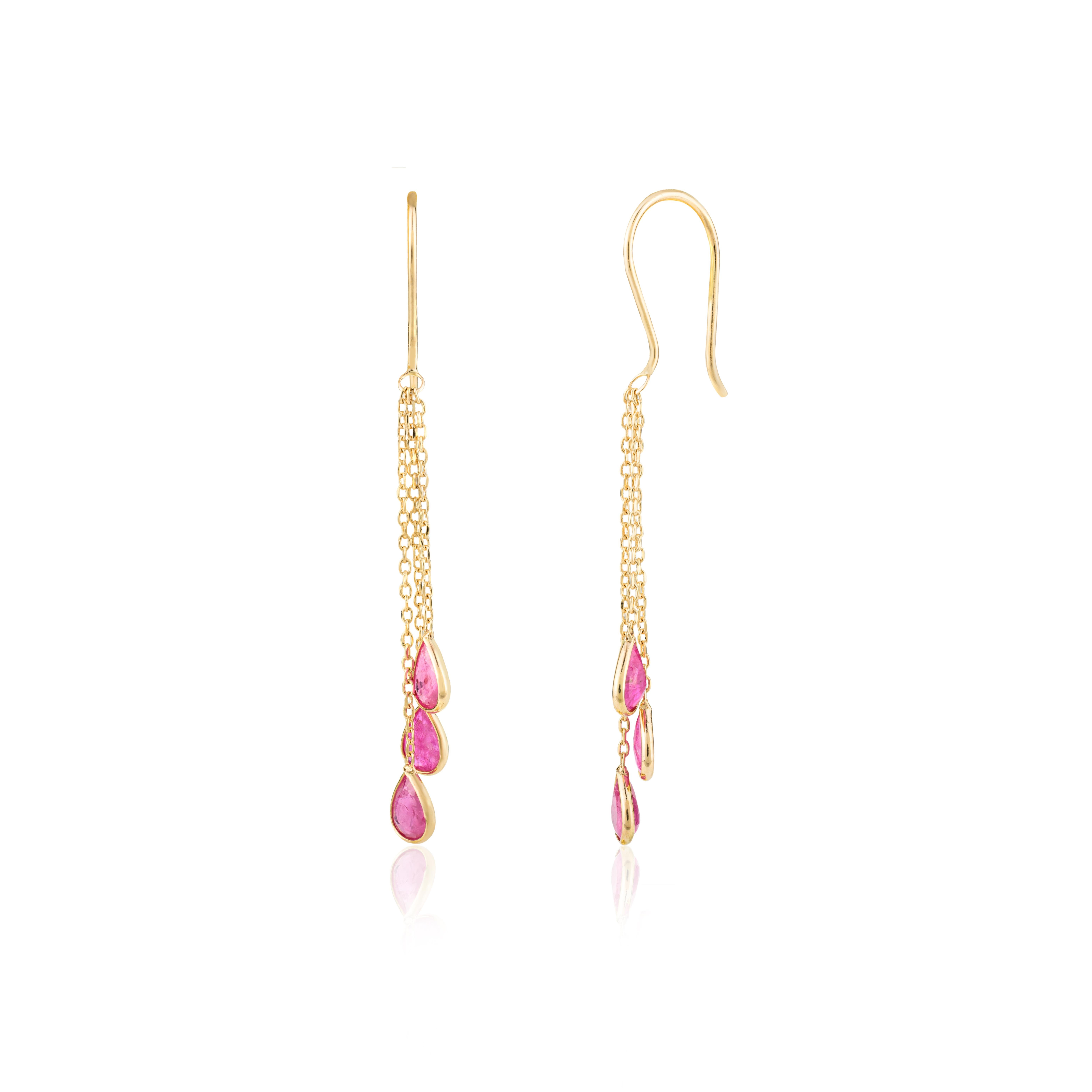 Minimal 18k Solid Yellow Gold Ruby Multi Chain Drop Earrings Gift for Her In New Condition For Sale In Houston, TX