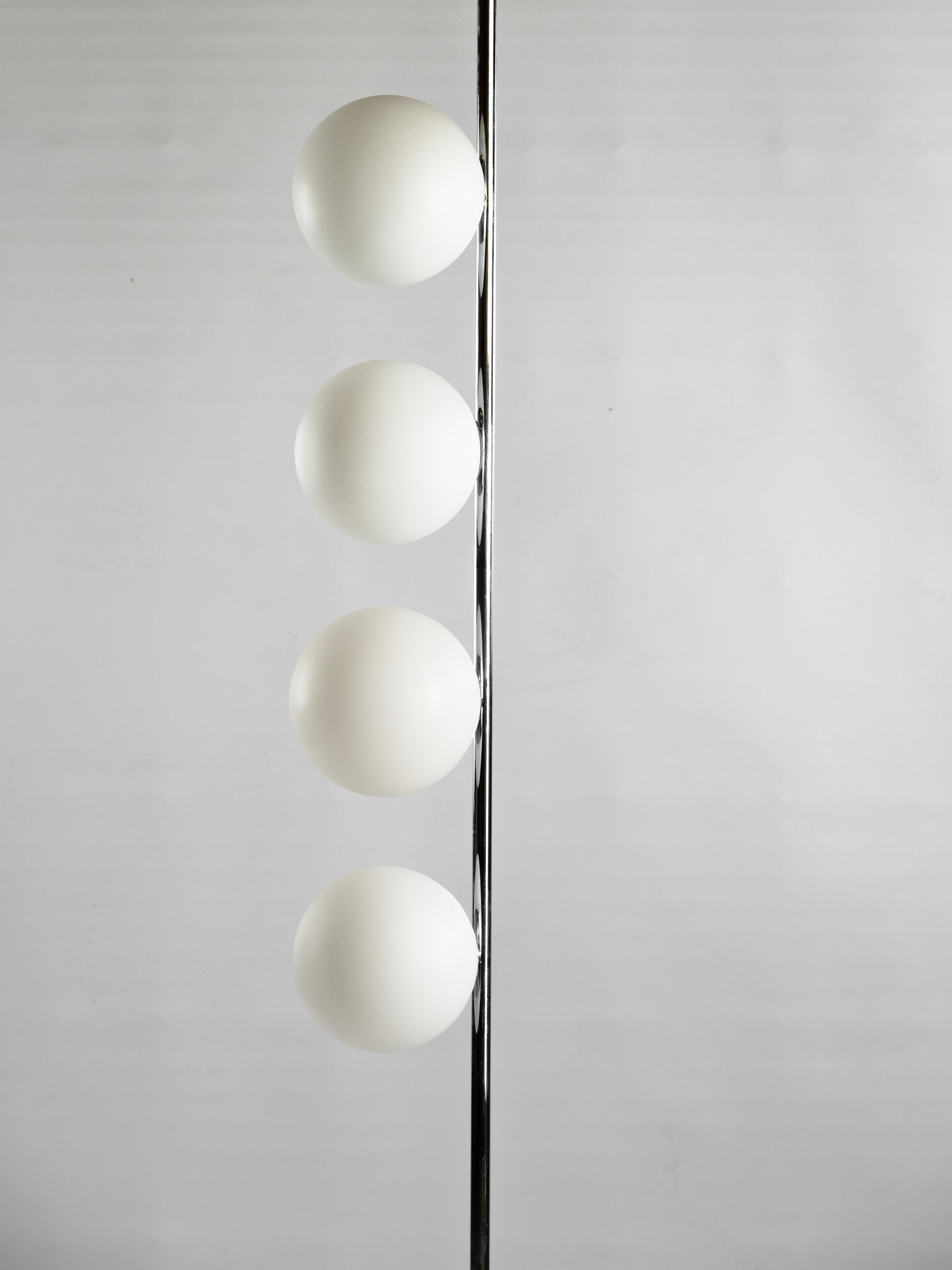 Space Age Lampada da terra italiana minimal a 4 luci in vendita