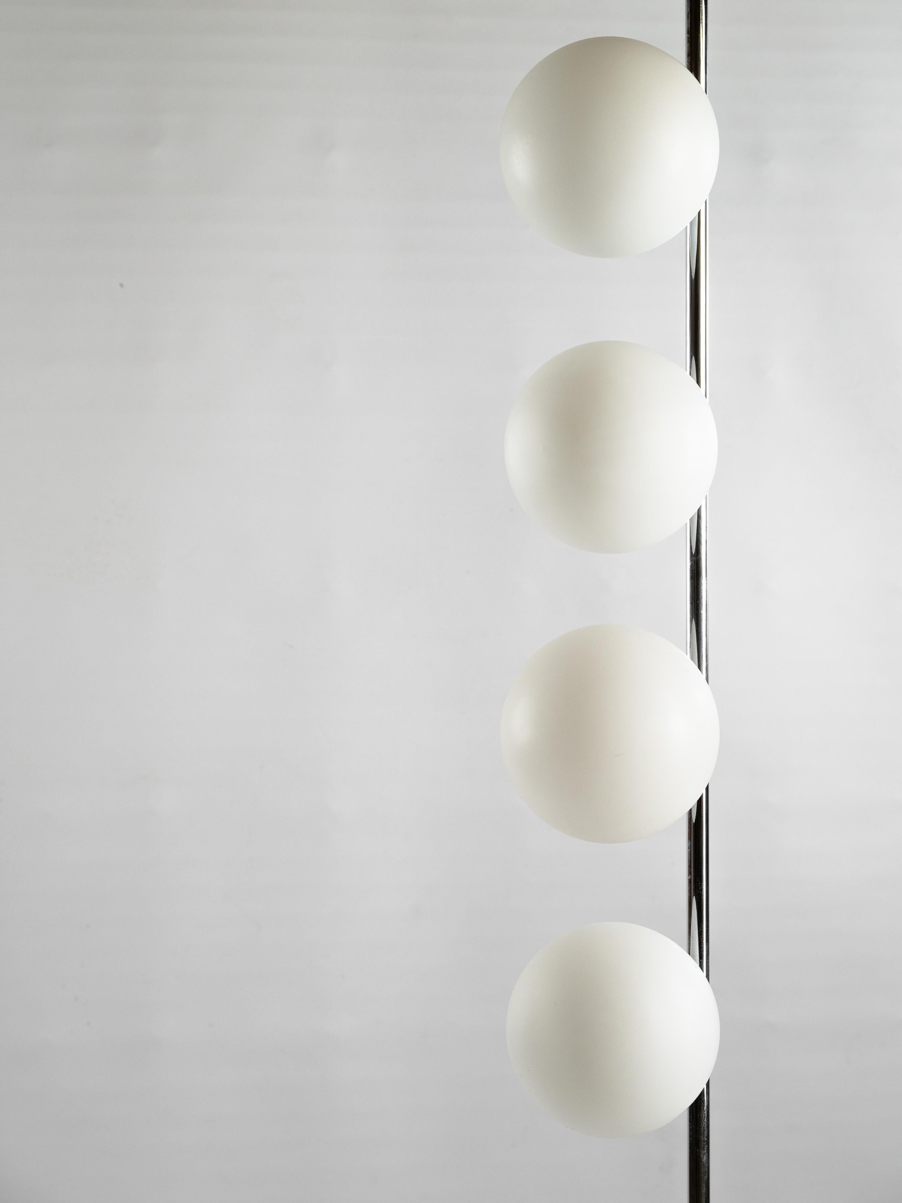 Fine XX secolo Lampada da terra italiana minimal a 4 luci in vendita