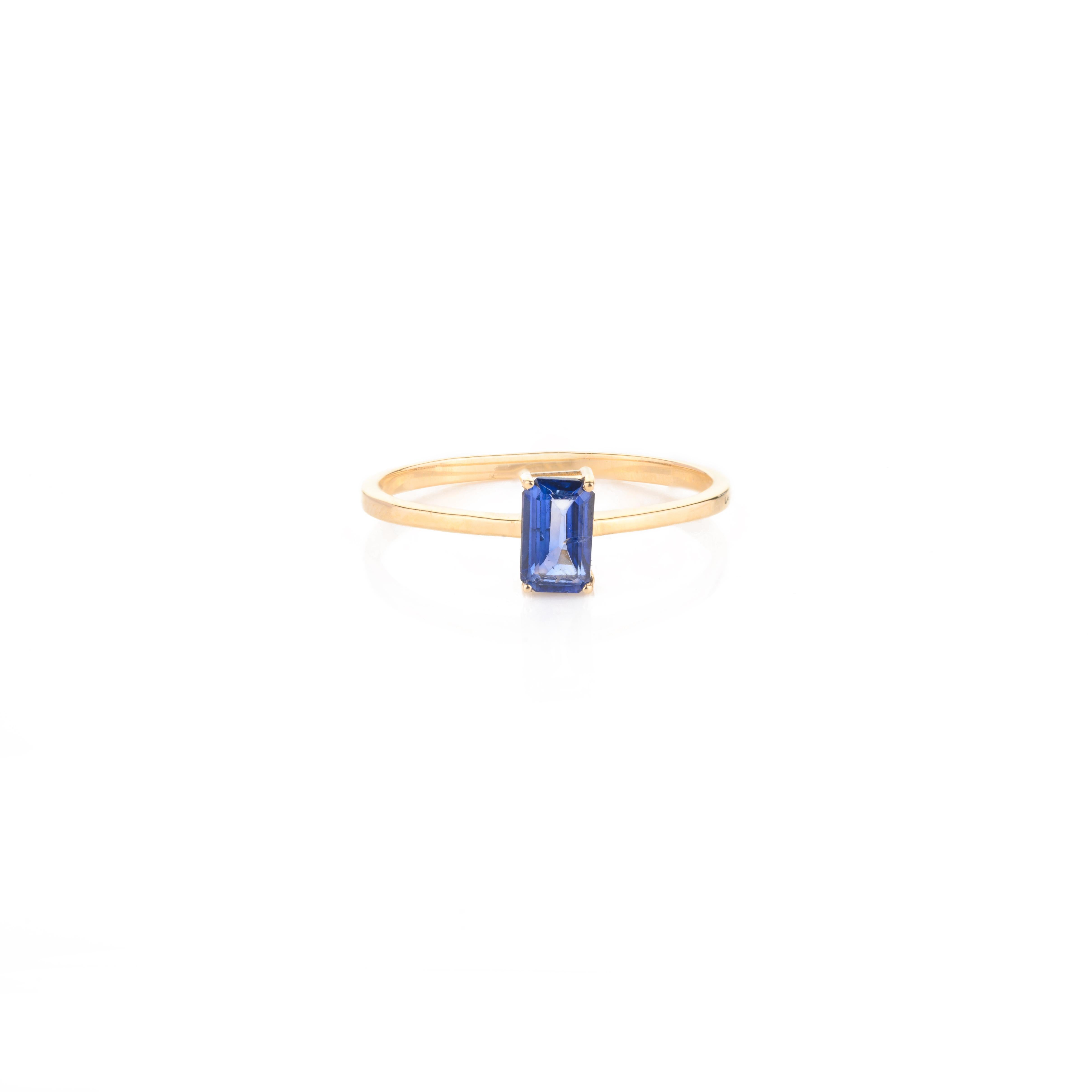 For Sale:  Minimal Baguette Cut Blue Sapphire Ring in 18k Solid Yellow Gold 3