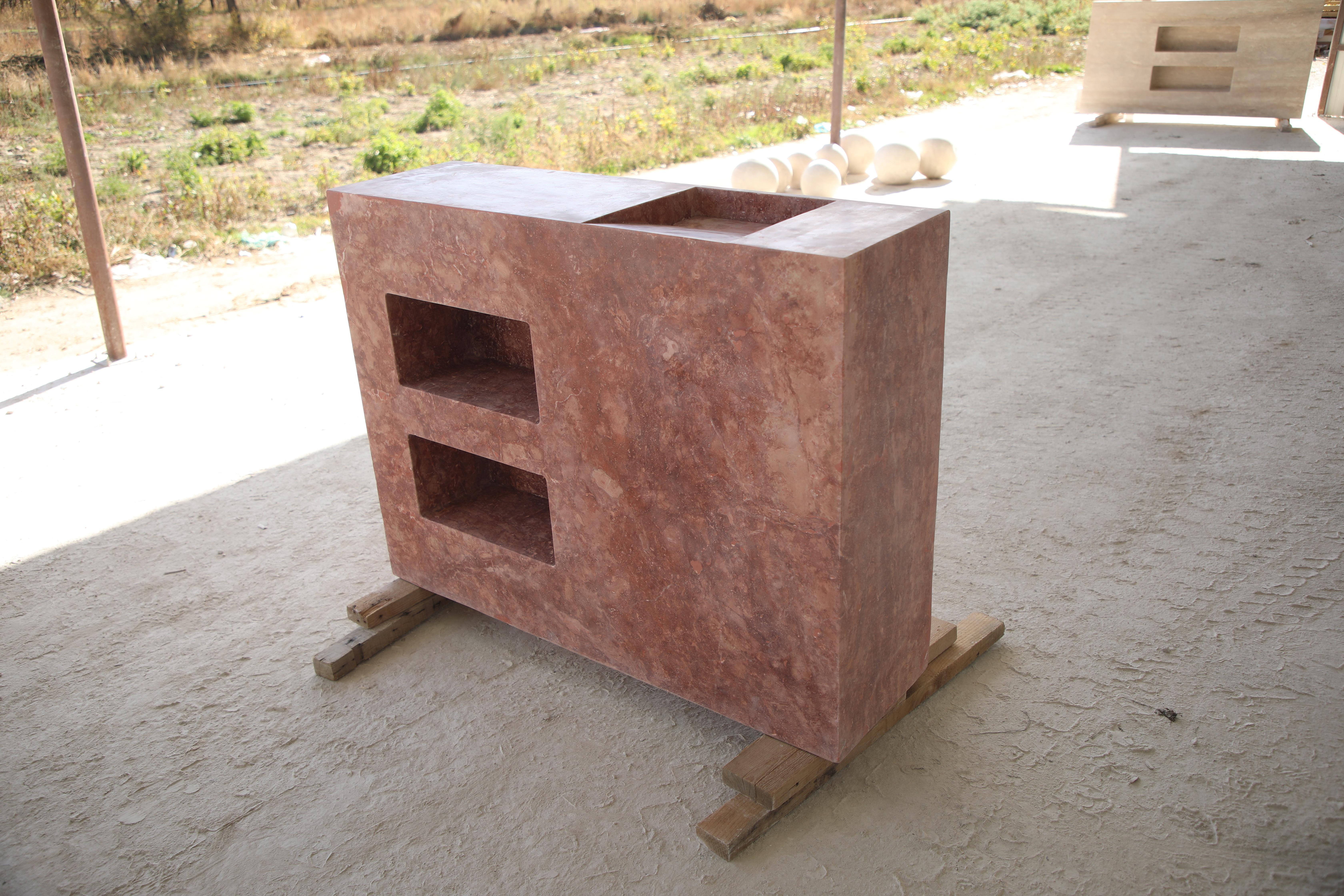 Minimal Bathroom Double Vanity / Sink in Red Travertine stone w/ Storage niches In New Condition For Sale In Amsterdam, NH