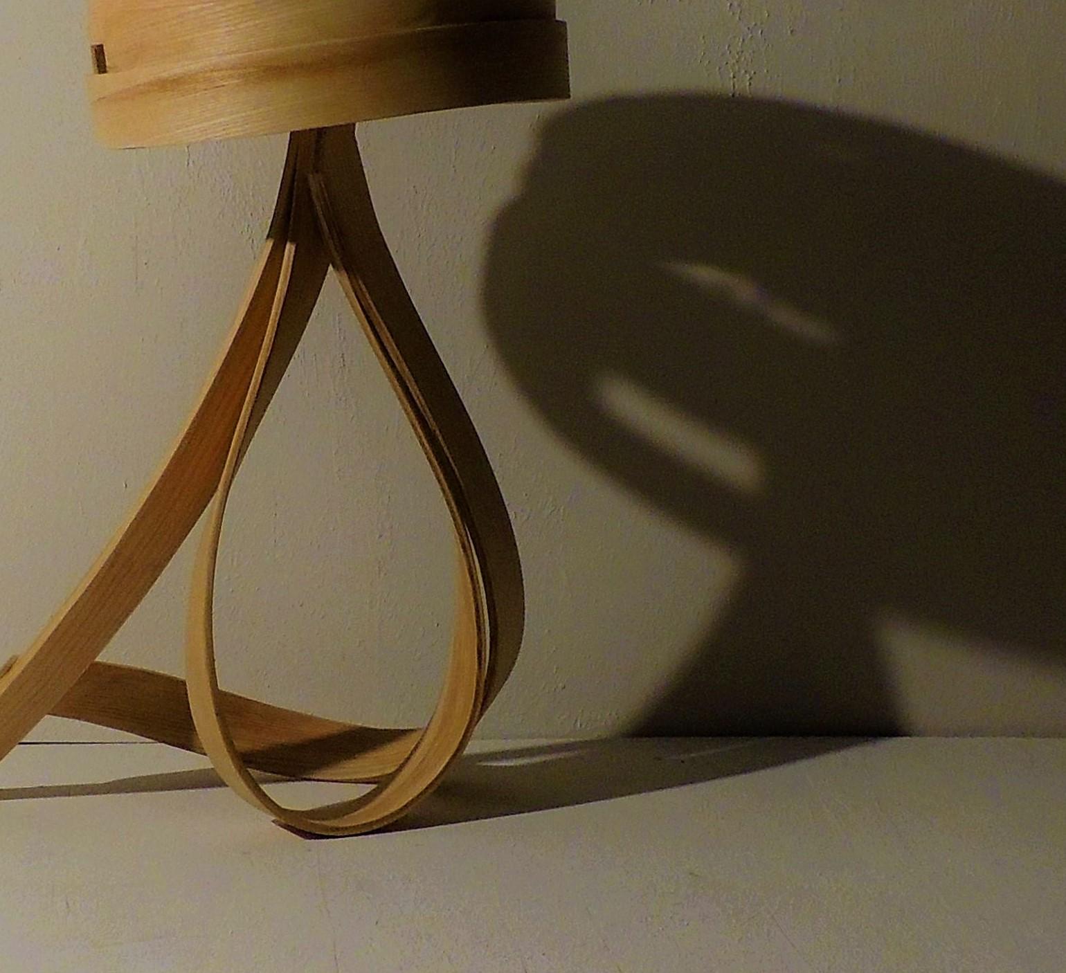Hand-Crafted Minimal Bentwood Small Table Lamp in a Lacquered Finish by Raka Studio For Sale