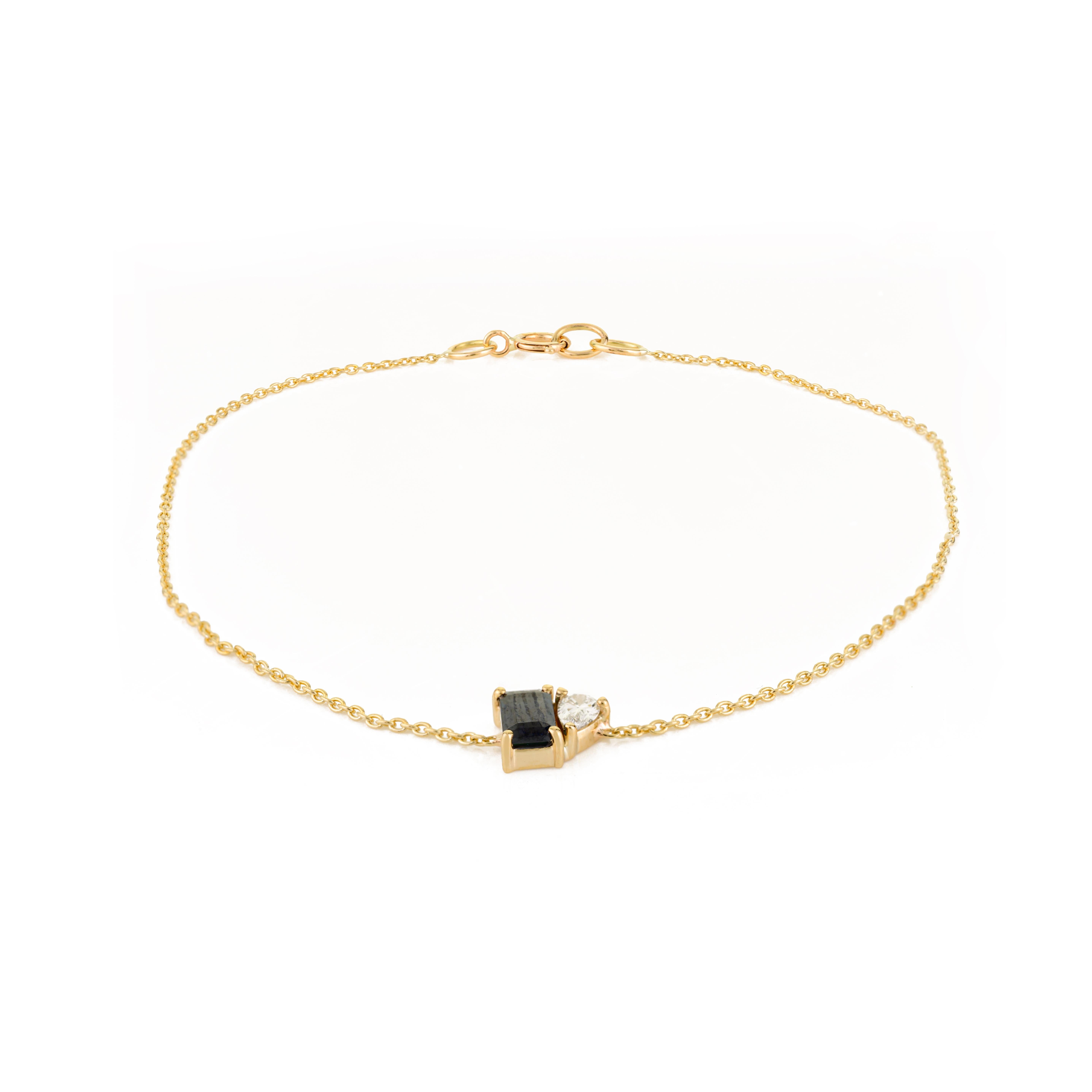 Minimal Blue Sapphire with Diamond Chain Bracelet in 14k Yellow Gold for Her In New Condition For Sale In New York, NY