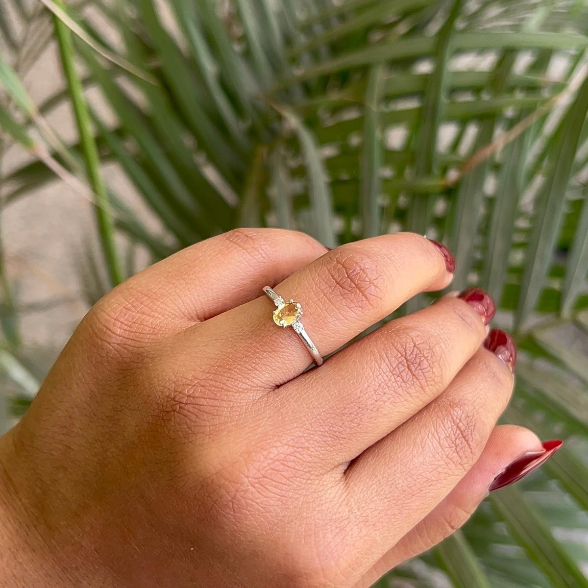 For Sale:  Minimal Citrine & CZ Gemstone Three Stone Ring in 925 Silver Jewelry for Grandma 2