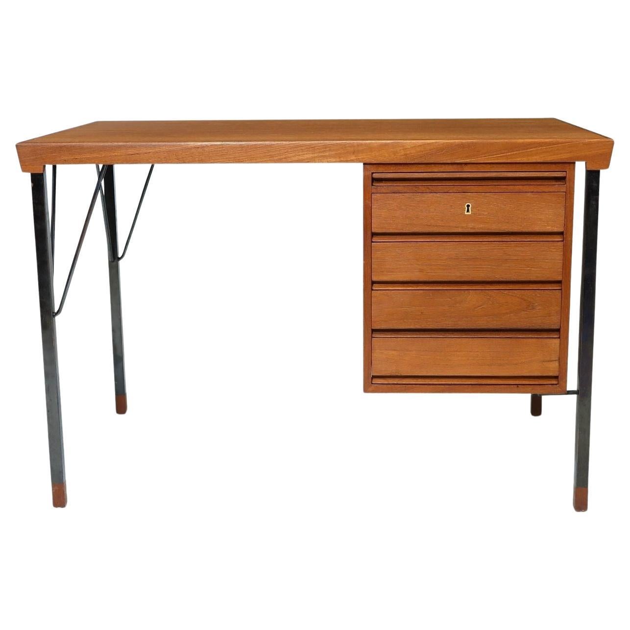 Minimal Danish Designed Teak Desk By Peter Hvidt For Sale