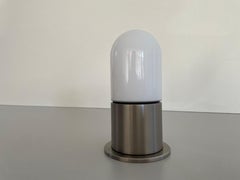 Plafonnier au design minimaliste en verre opale et métal de la marque BEGA, années 1970, Allemagne