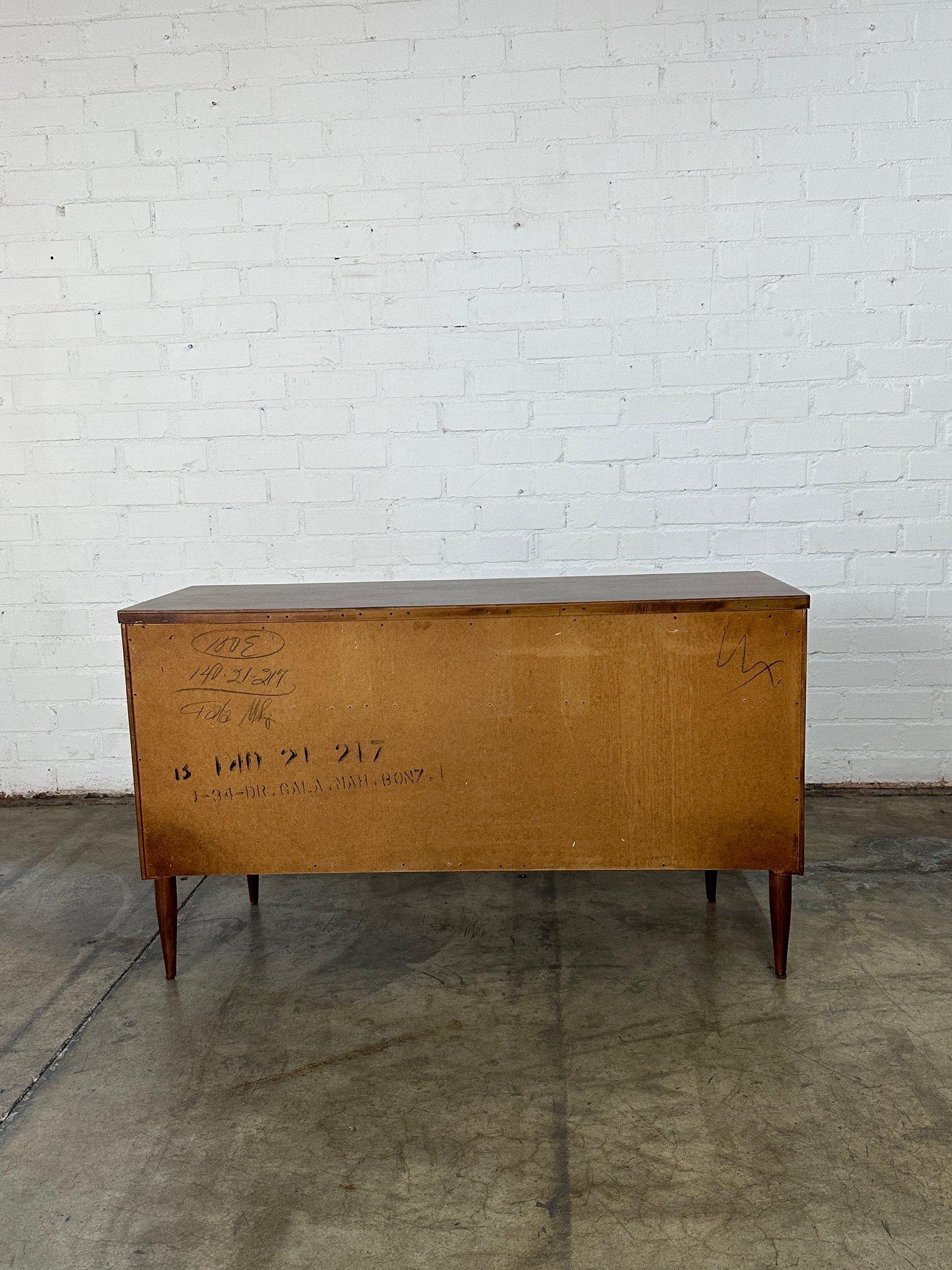 Minimal Dresser by Bassett For Sale 2