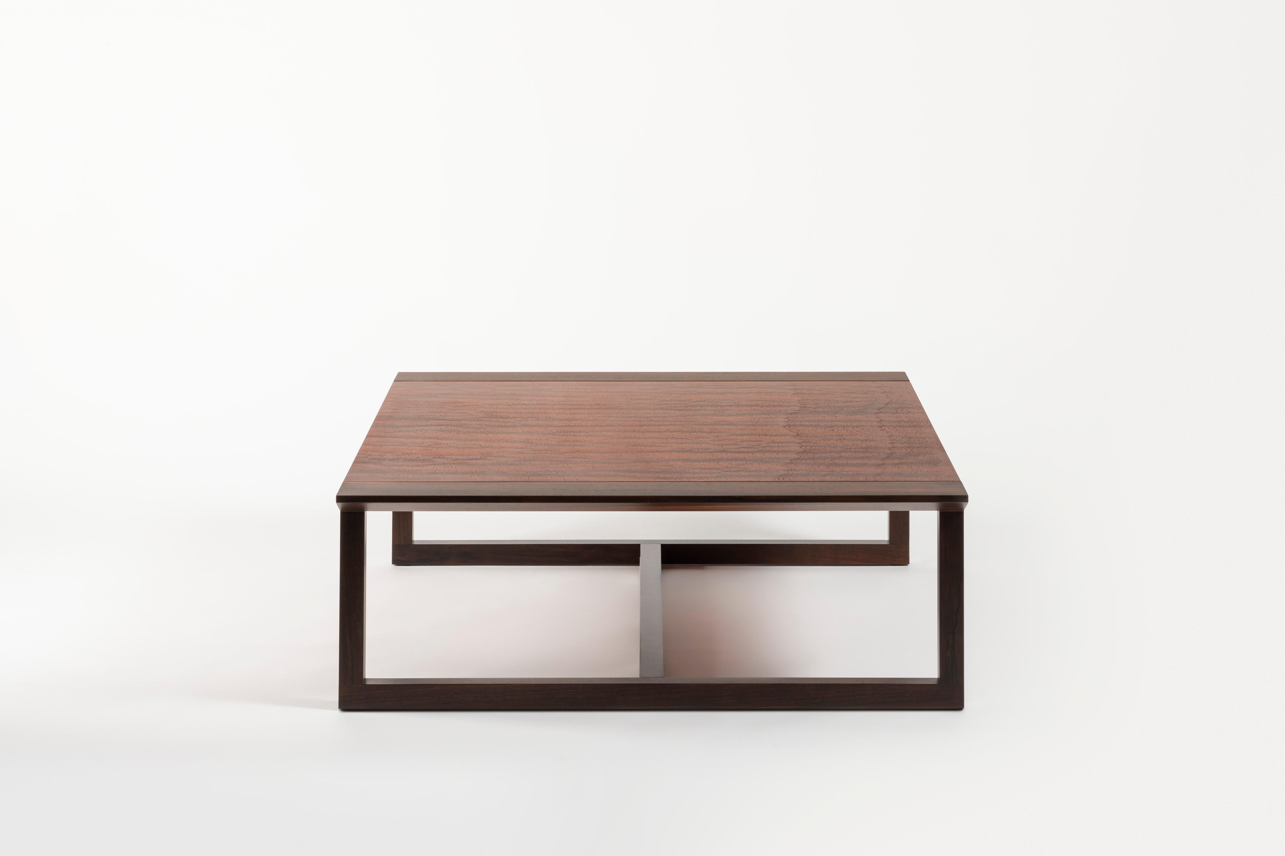Minimalist Minimal Ebony and Mahogany Pommelè Coffee Table CMP Design for Giordano Viganò For Sale