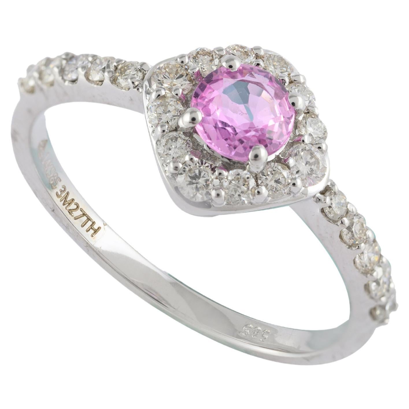 Im Angebot: Minimaler Halo-Diamant- und rosa Saphir-Ring, eingefasst in 14k massives Weißgold ()