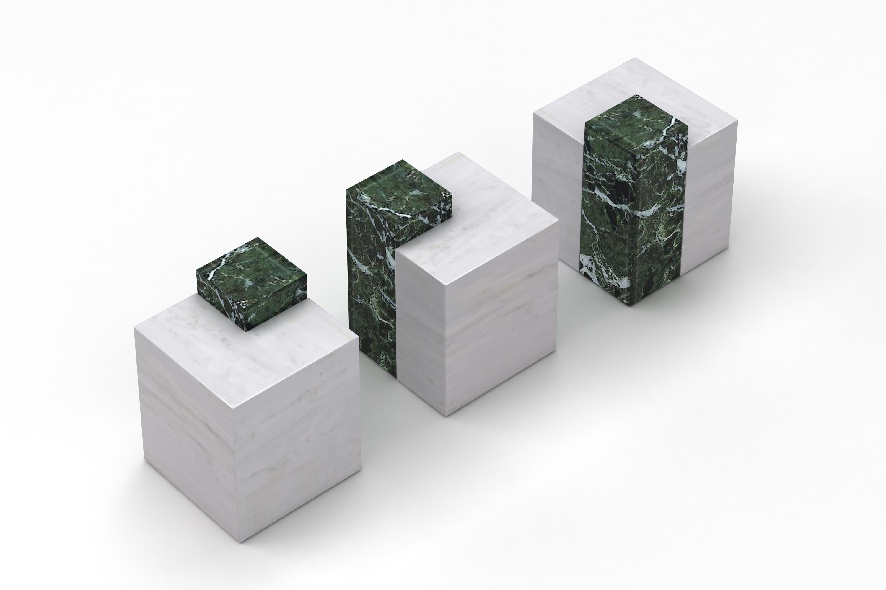 Minimal Irigoni Side Table from Greek White and Green Marble (Moderne) im Angebot