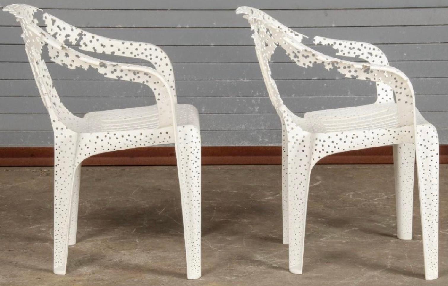 Vintage minimal white Avant-Garde garden chair set by Magnani for re-sign Italy

