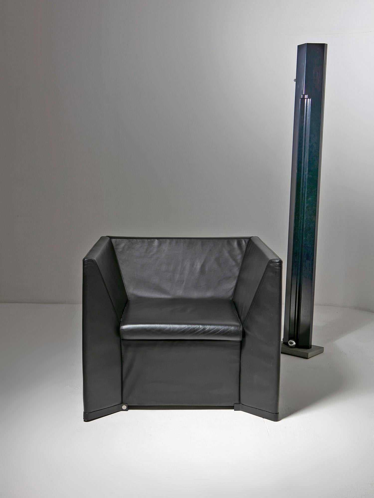 Minimal Leather Armchair Model 