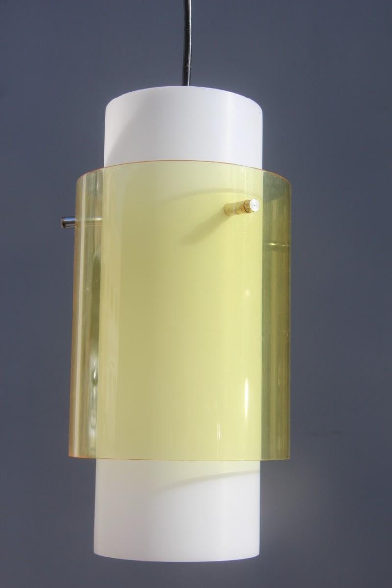 Plexiglass Minimal Lighting Guzzini Design, 1960s Italian Sculpture Yellow Color White