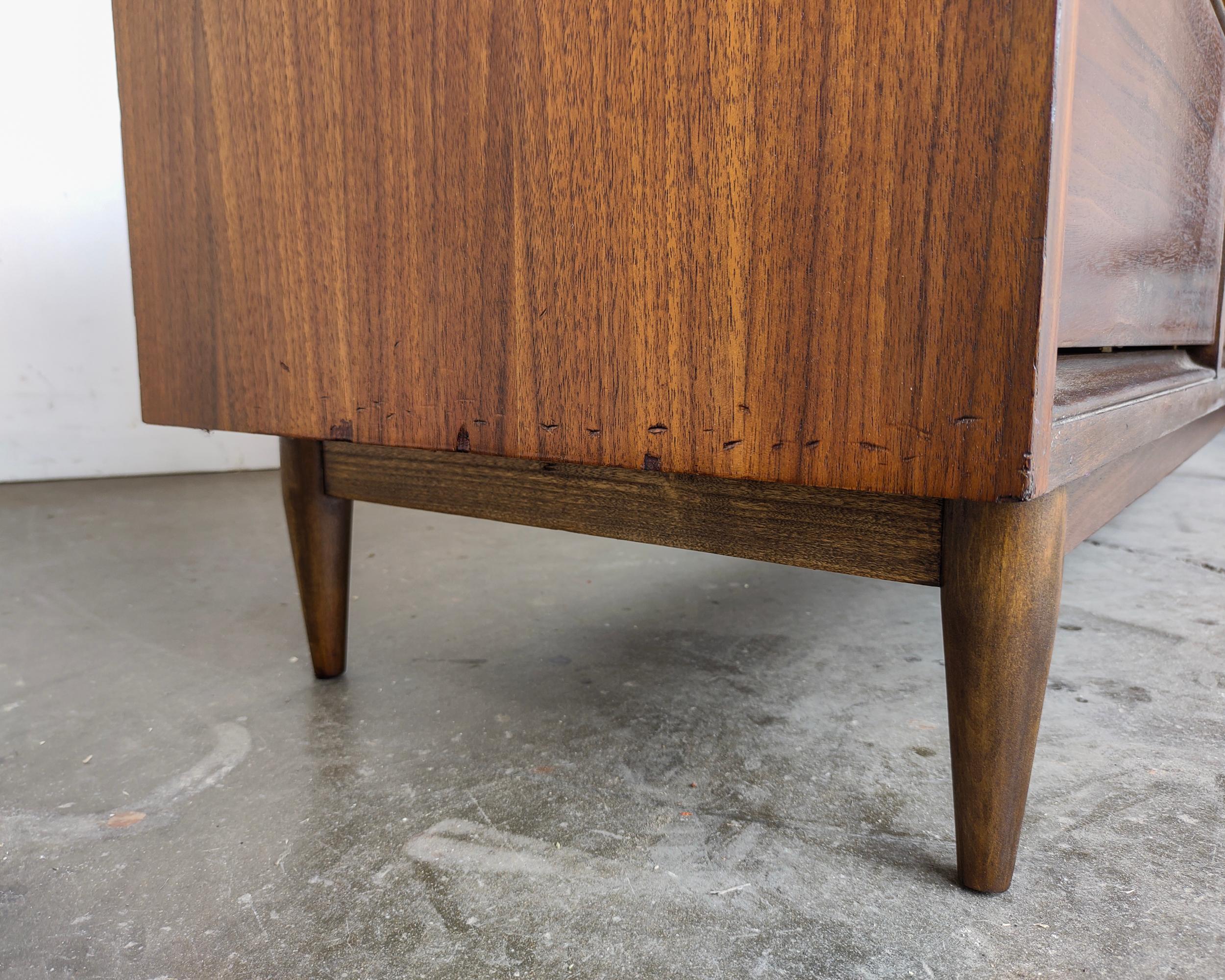 Minimal Mid-Century Modern Walnut Wood Lowboy Dresser, 1960s 3