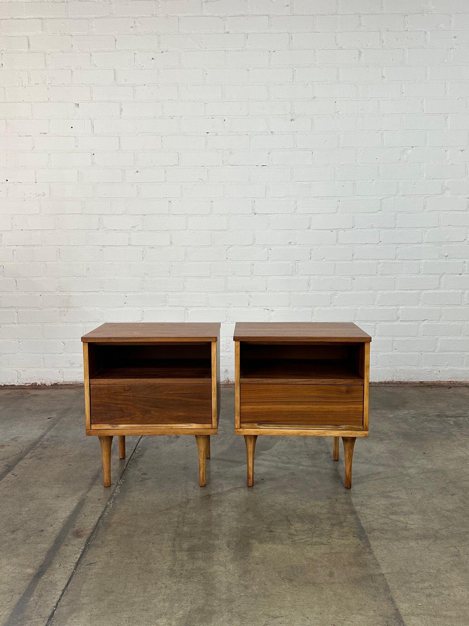 W20.5 D15 H24

Fully restored mid century nightstands. The pair is structurally sound with no major areas of wear. These offer hidden pulls and very nice walnut and oak hues. Price is for the pair.