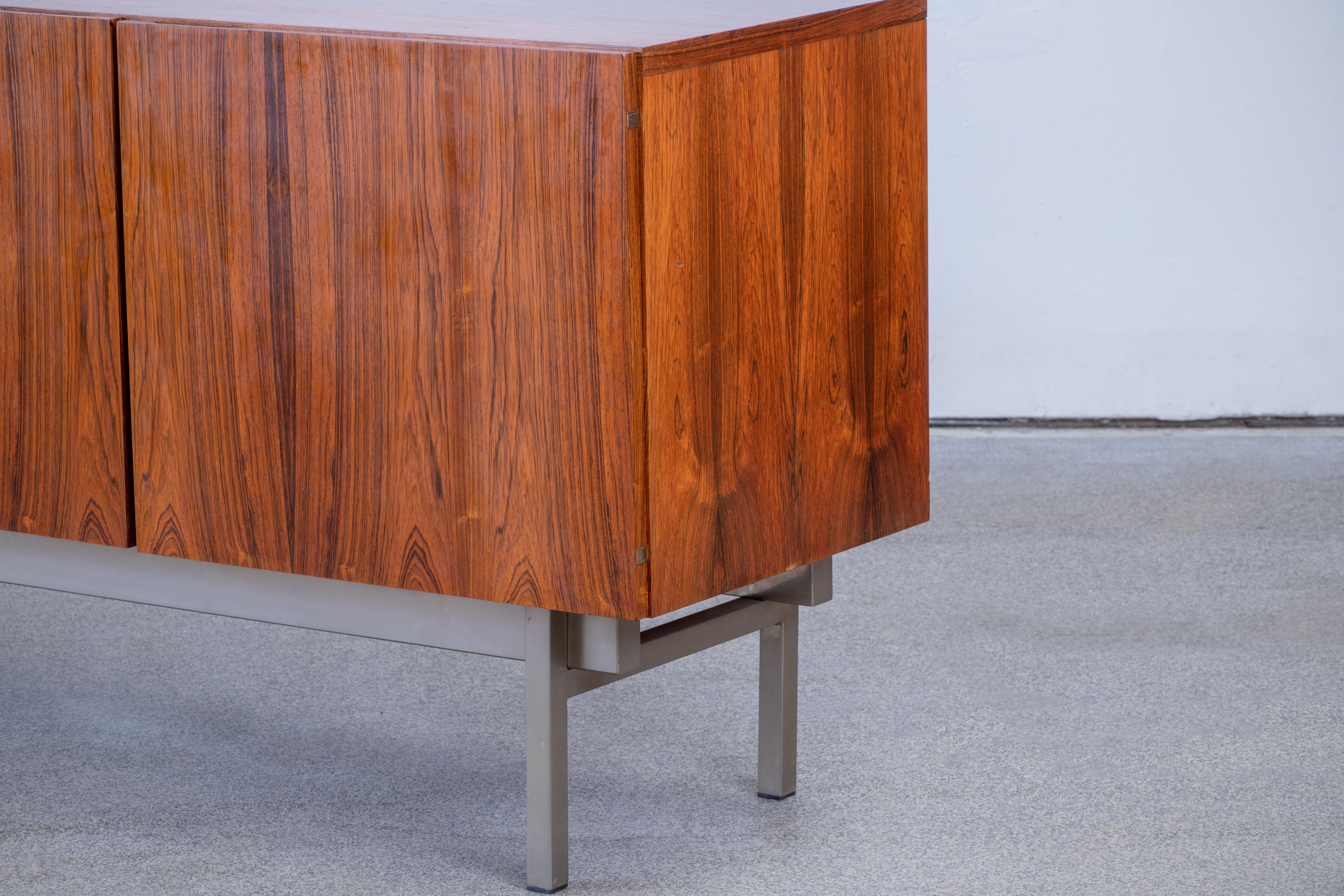 Minimal Mid-Century Sideboard, Germany, 1960s For Sale 4