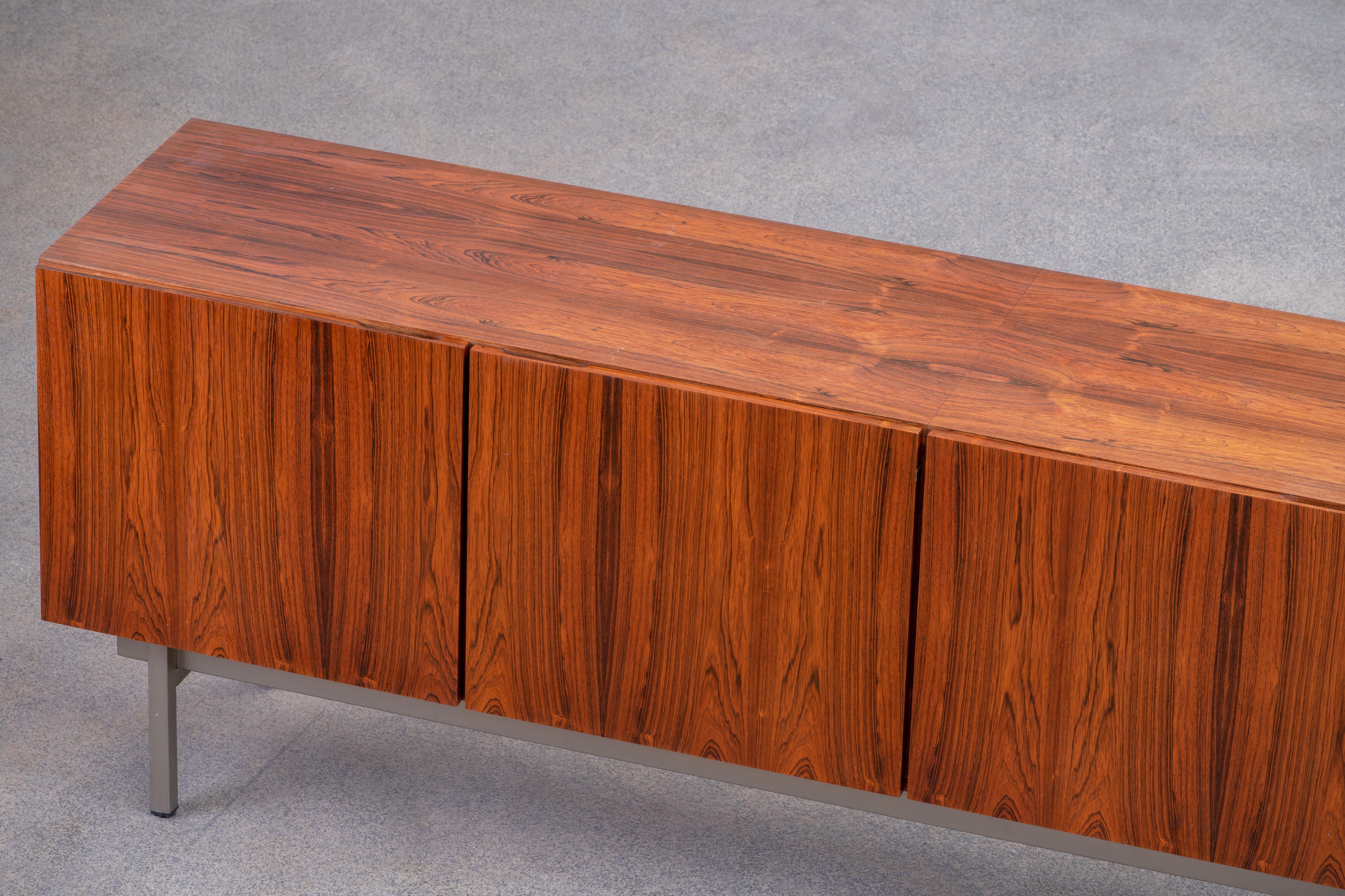 Credenza minimal di metà secolo, Germania, anni '60 in vendita 5