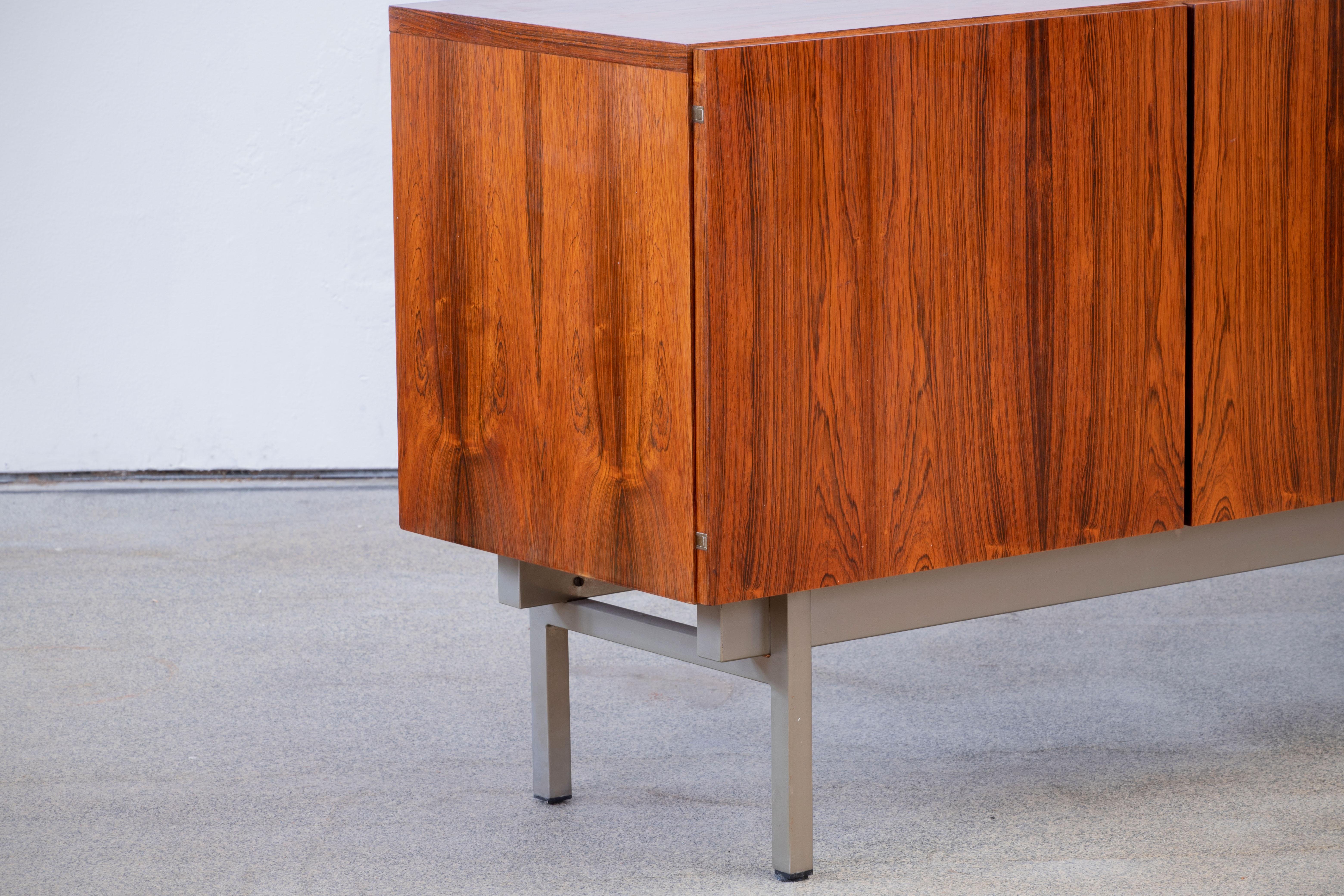 Minimal Mid-Century Sideboard, Germany, 1960s For Sale 1