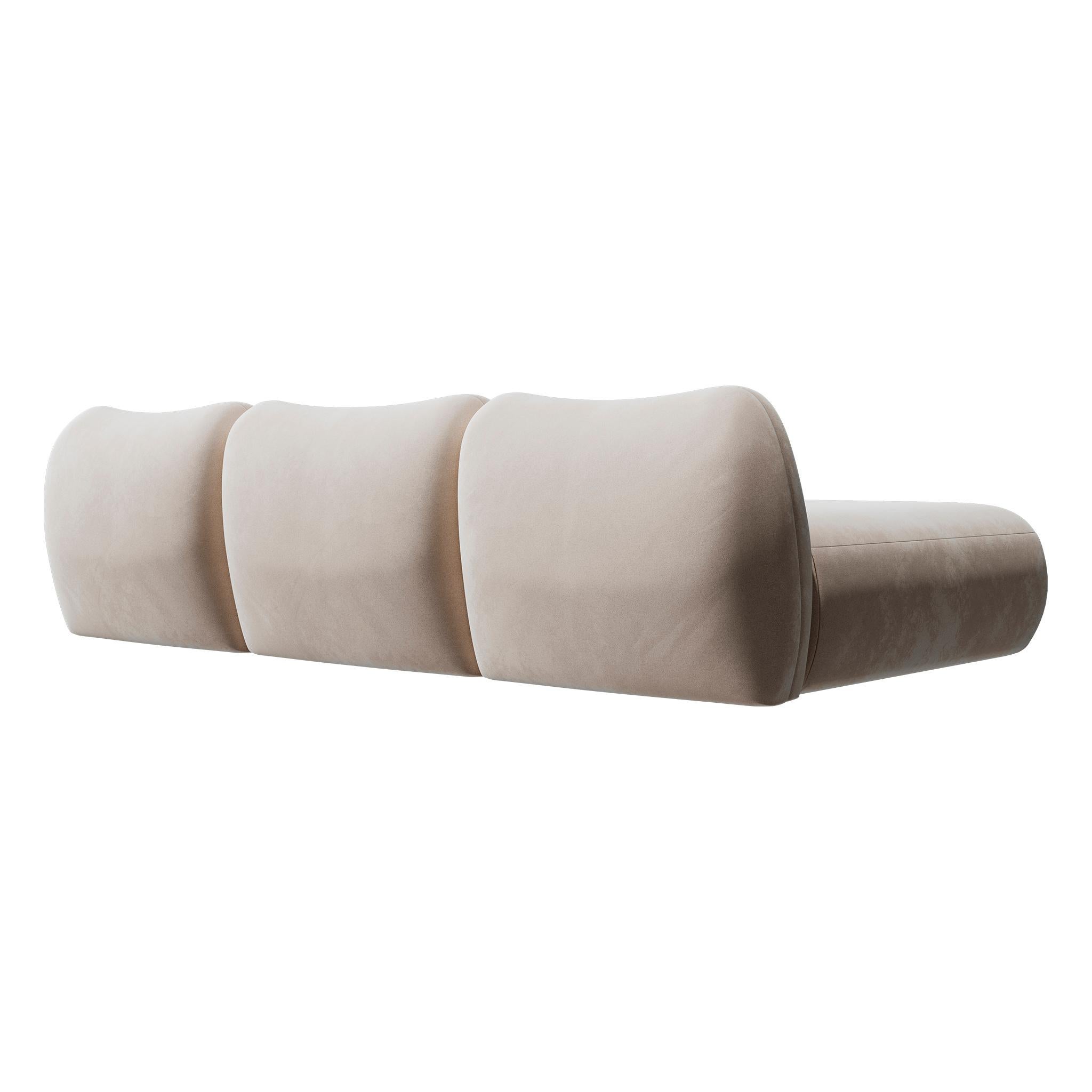 Minimal Modern L-Form Weiß Samt Modular Plüsch Sektional Sofa Drei Sitzplätze 
Das Viola-Sofa ist ein Statement mit einer kühnen Identität, entworfen, um der wahre Star eines jeden Wohnzimmers zu sein. Dieses moderne Samtsofa kombiniert einen