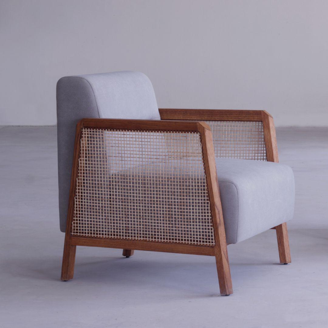 Contemporary Minimal Modern Lounge Armchair in Solid Wood Oak and Natural Woven Cane For Sale