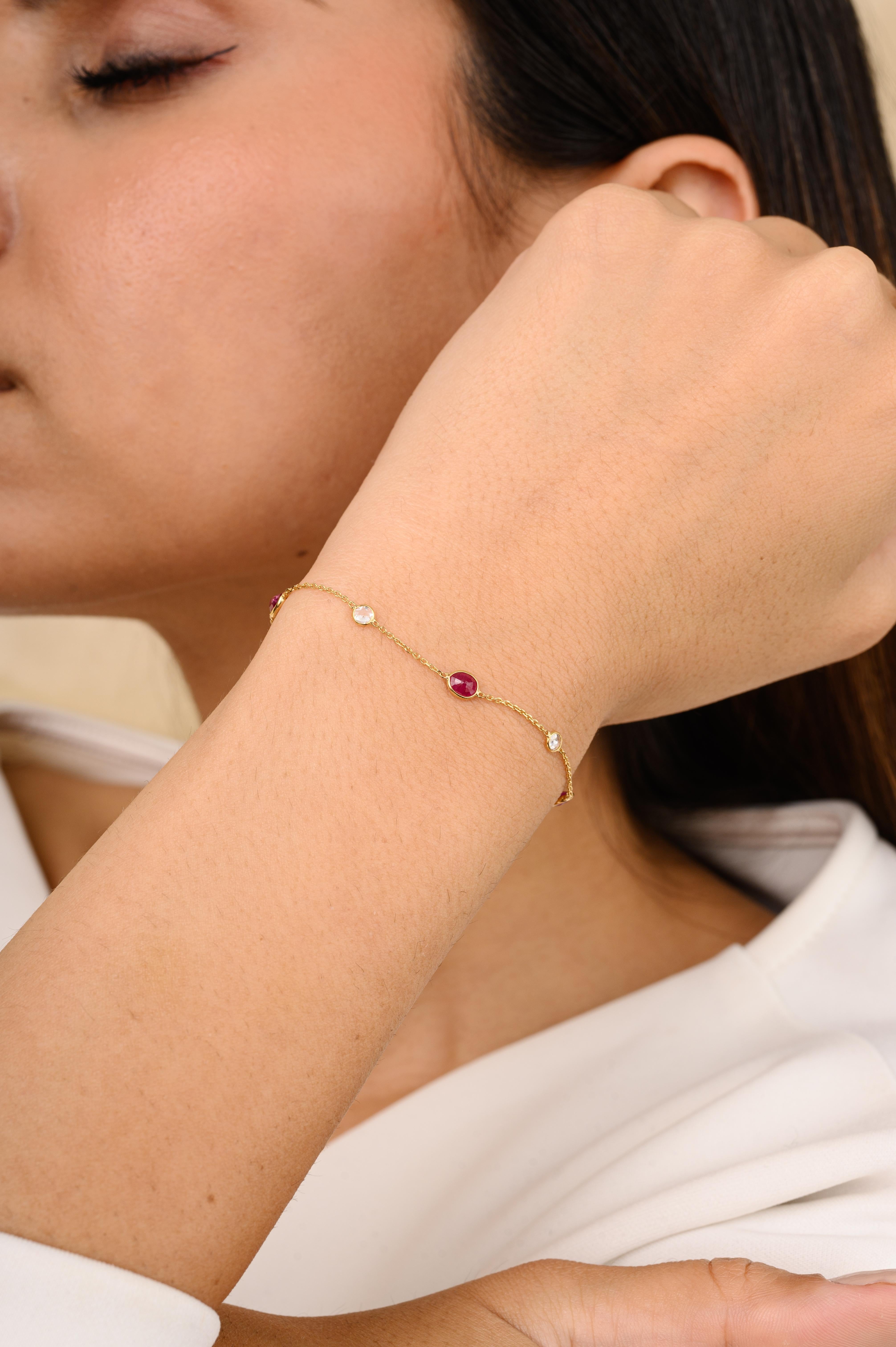 Women's Minimal Natural Ruby Diamond Chain Bracelet in 18k Solid Yellow Gold For Sale