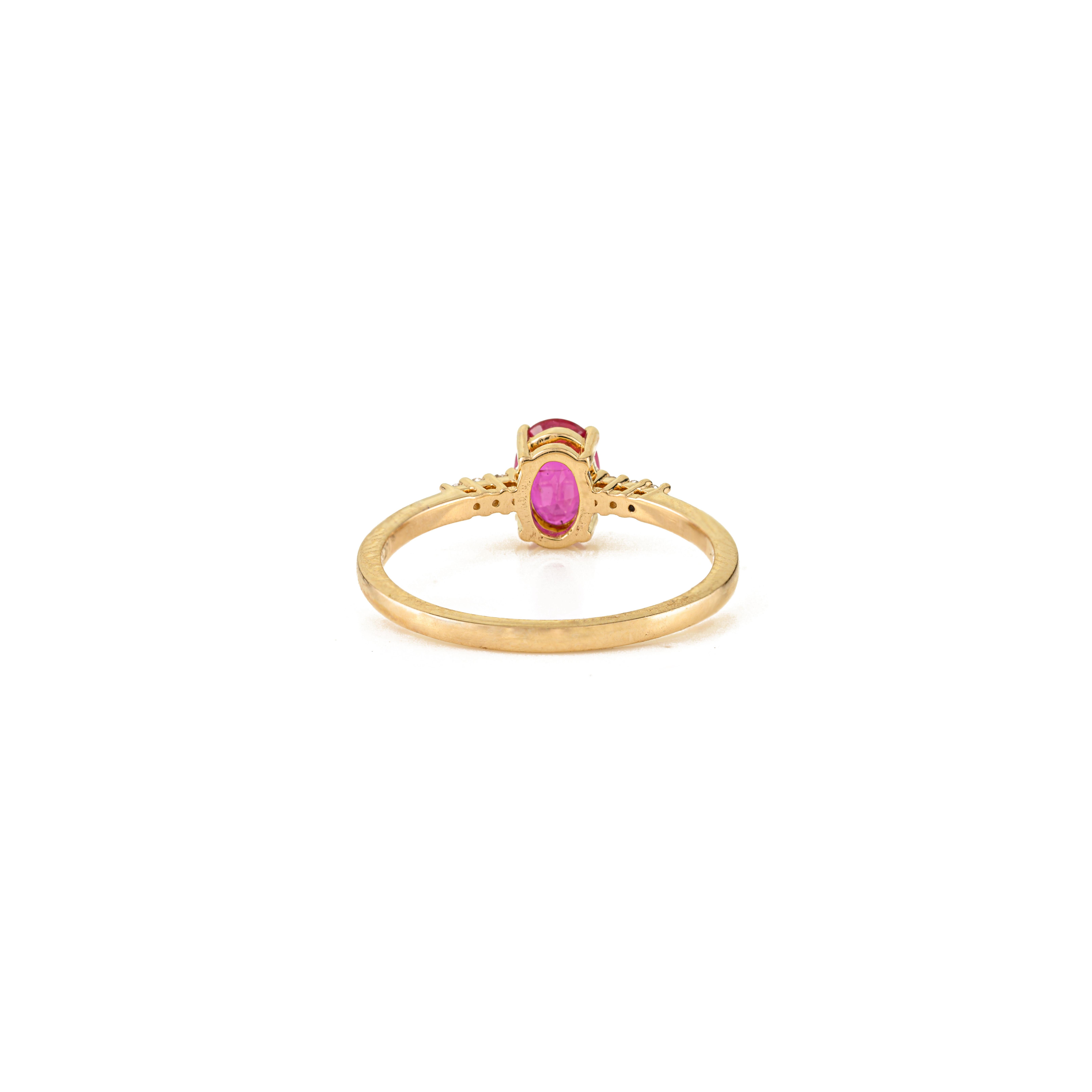 En vente :  Bague de fiançailles en or jaune 14K avec solitaire ovale en rubis naturel et diamant 4