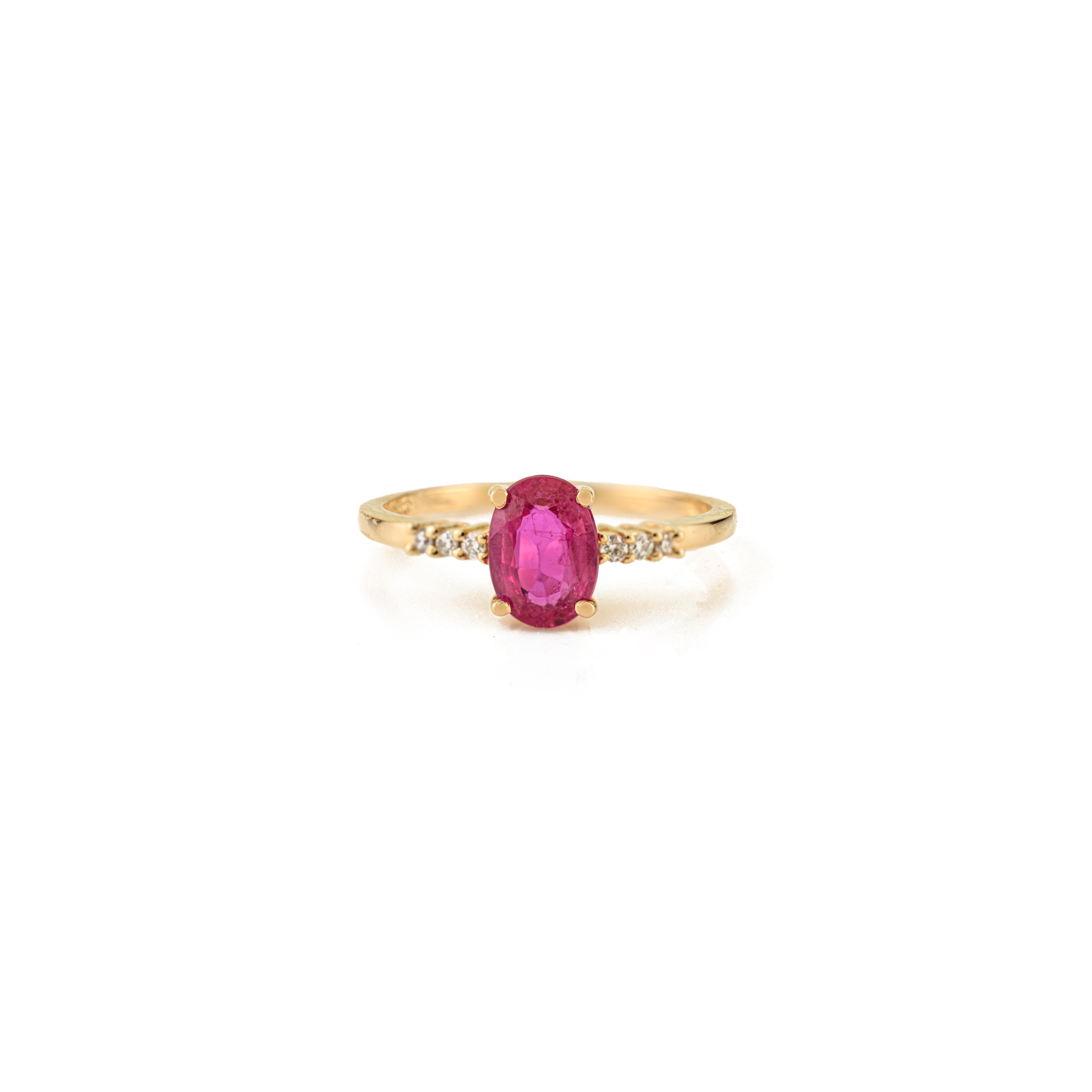 En vente :  Bague de fiançailles en or jaune 14K avec solitaire ovale en rubis naturel et diamant 9