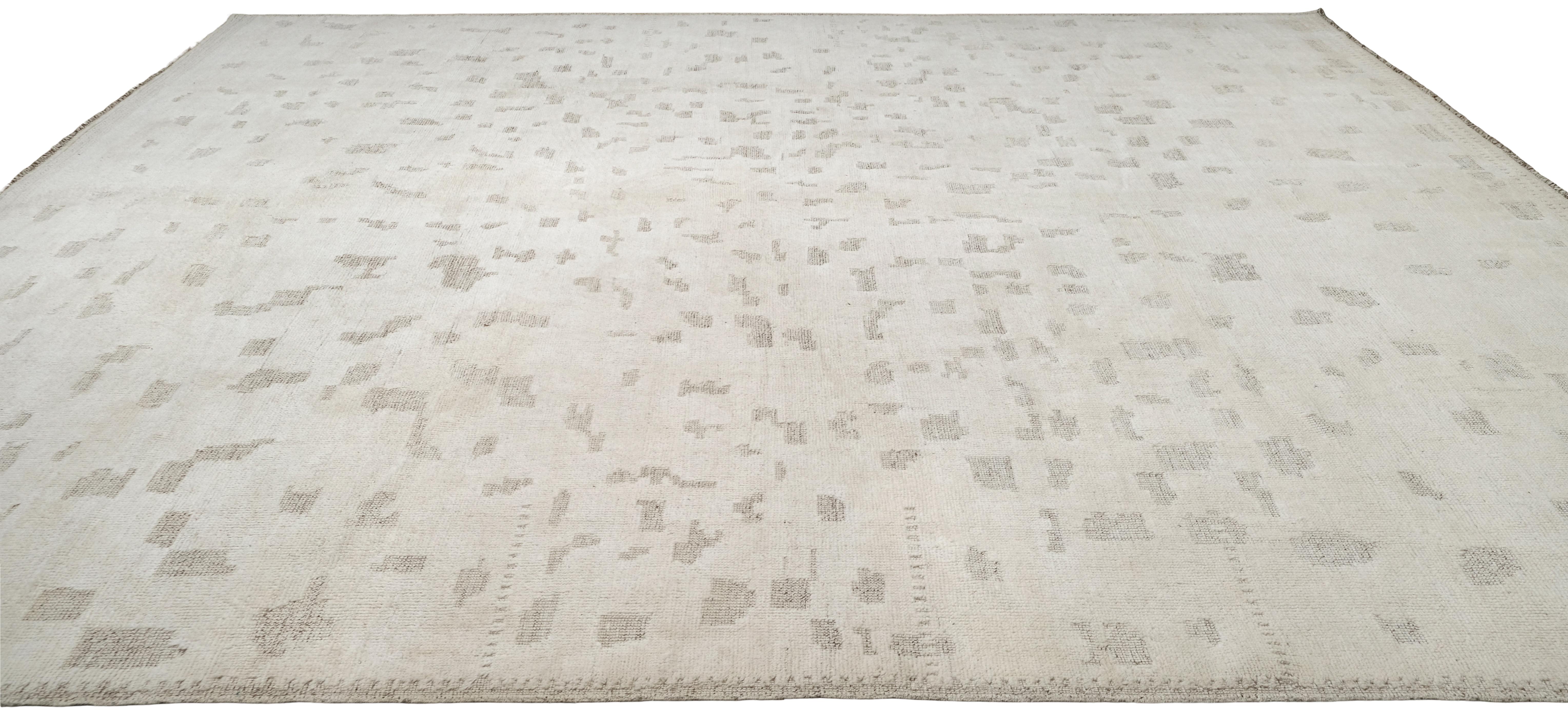 Minimal gemusterter neutraler handgeknüpfter Wollteppich 12'x14'4'' (Handgeknüpft) im Angebot