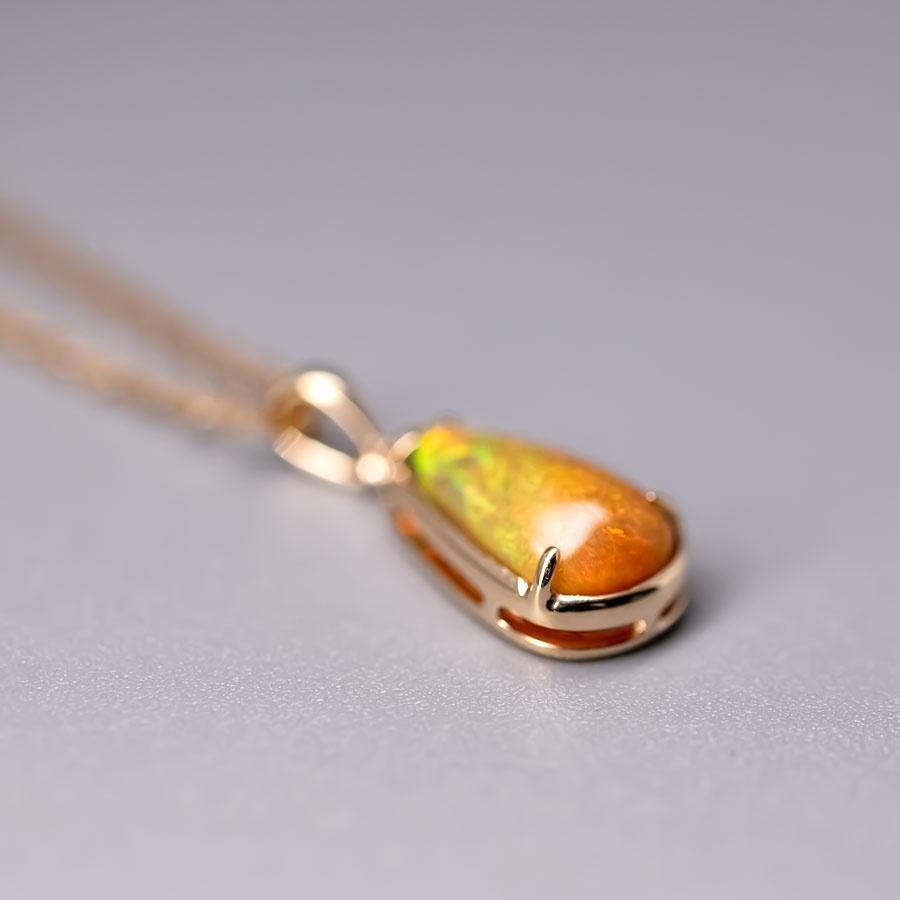 Minimal Pear Shaped Ethiopian Opal Anhänger Halskette 14k Gelbgold.


Kostenloser Inlandsversand mit USPS First Class!  Kostenlose einjährige beschränkte Garantie!  Kostenlose Geschenktüte oder -box zu jeder Bestellung!



Der Opal, die Königin der
