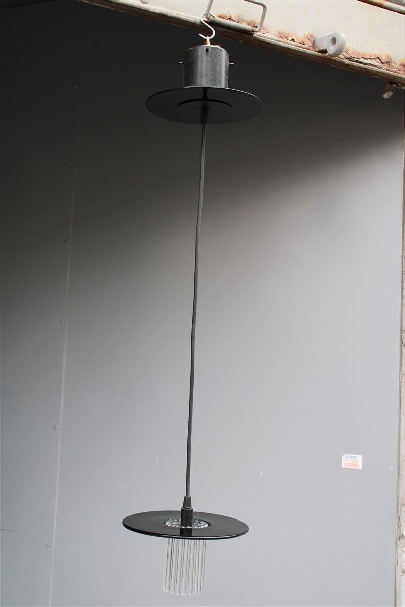 Lampadario rotondo minimalista 1980 in vetro di Murano nero Stile Ettore Sottsass.