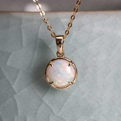 Minimal Round Opal Pendant Necklace in 14K Yellow Gold